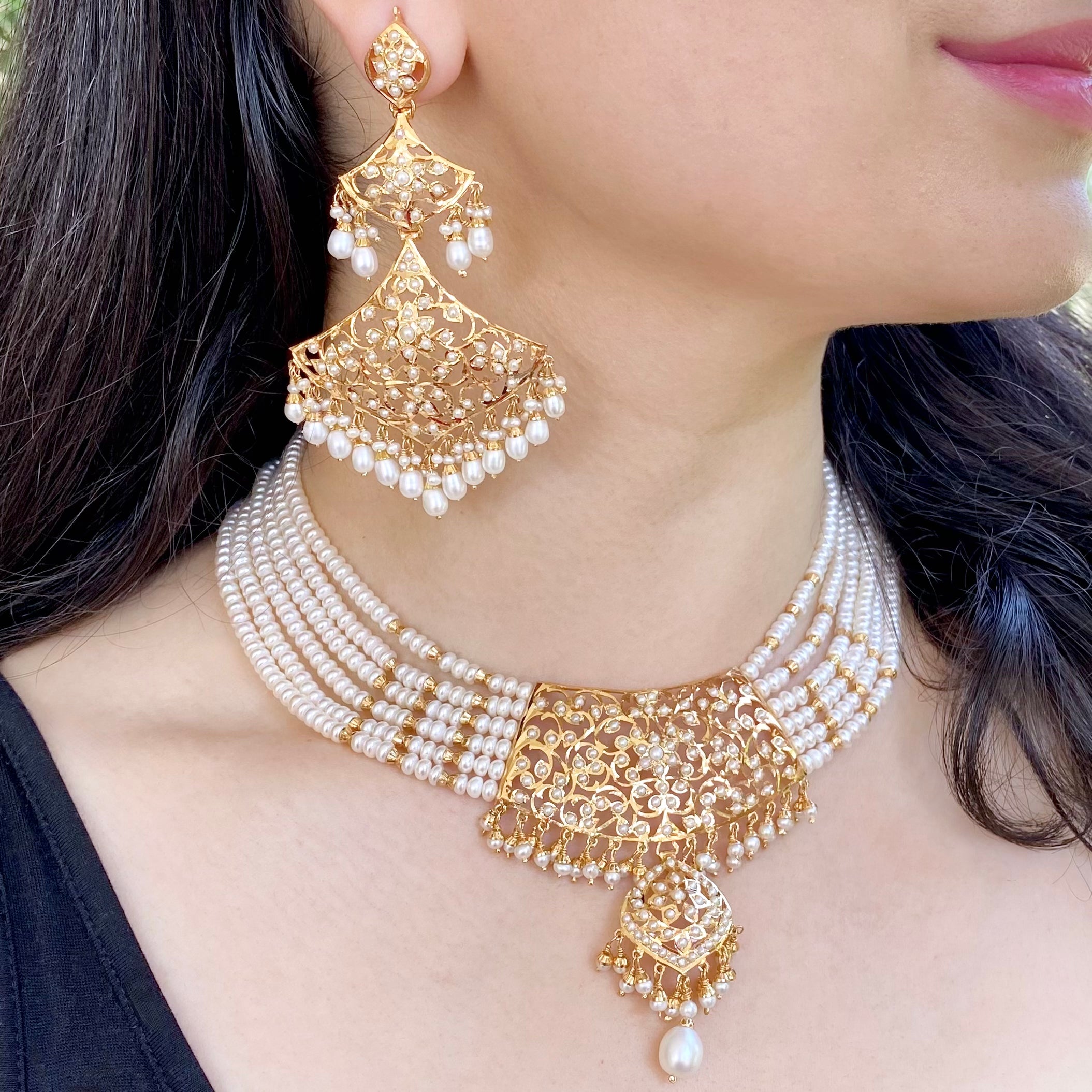 authentic pearls choker set