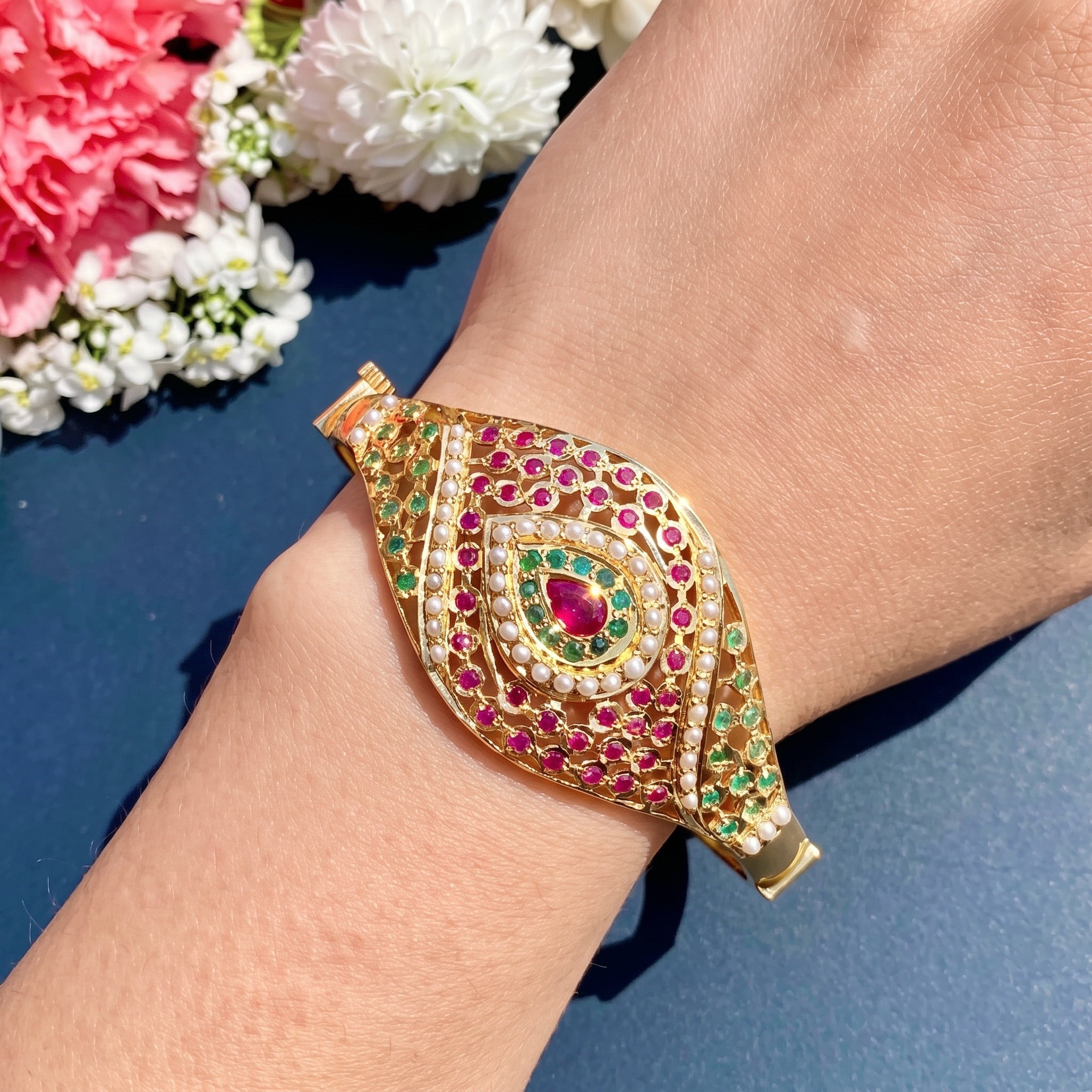 tanishq gold bracelet