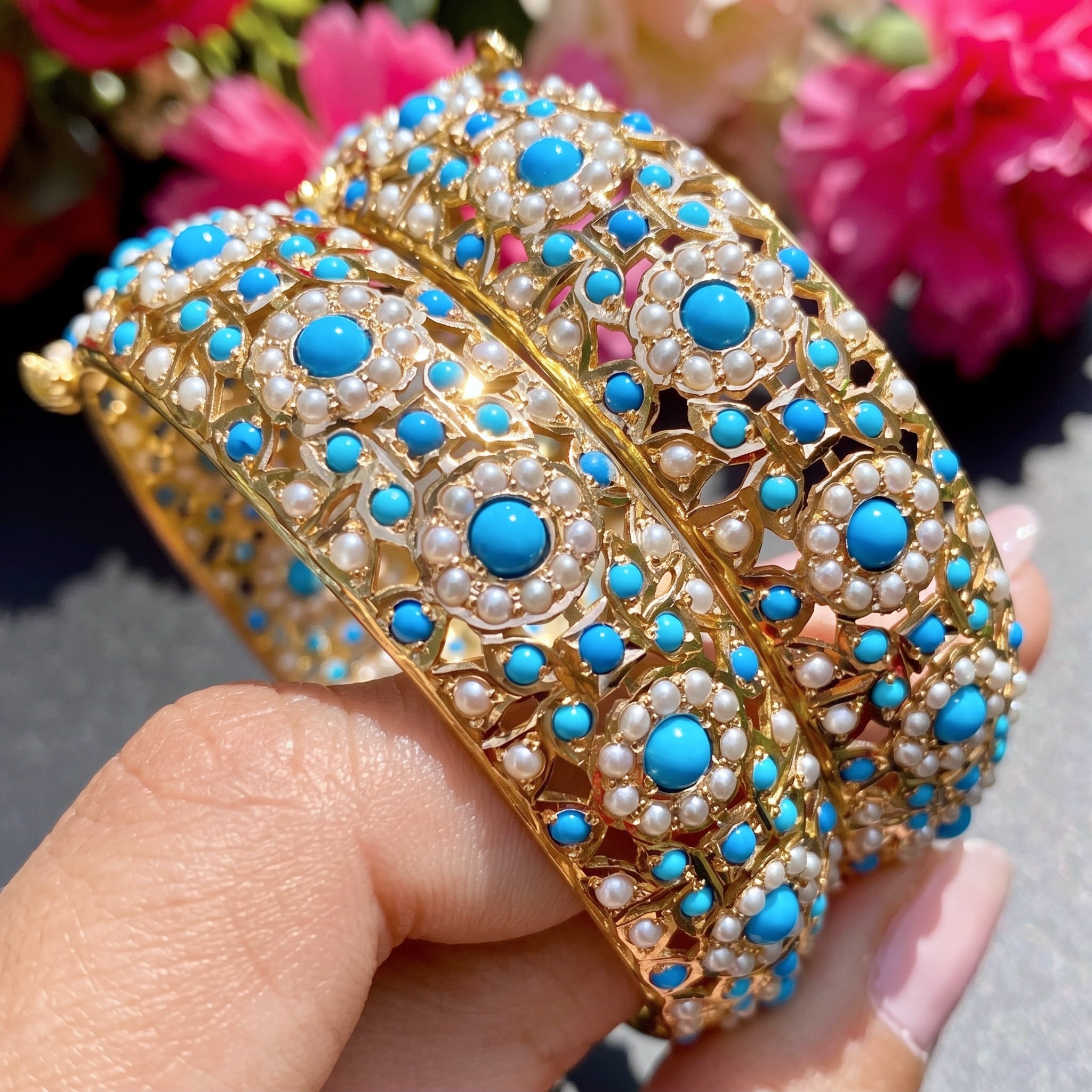 pearl feroza kada in gold