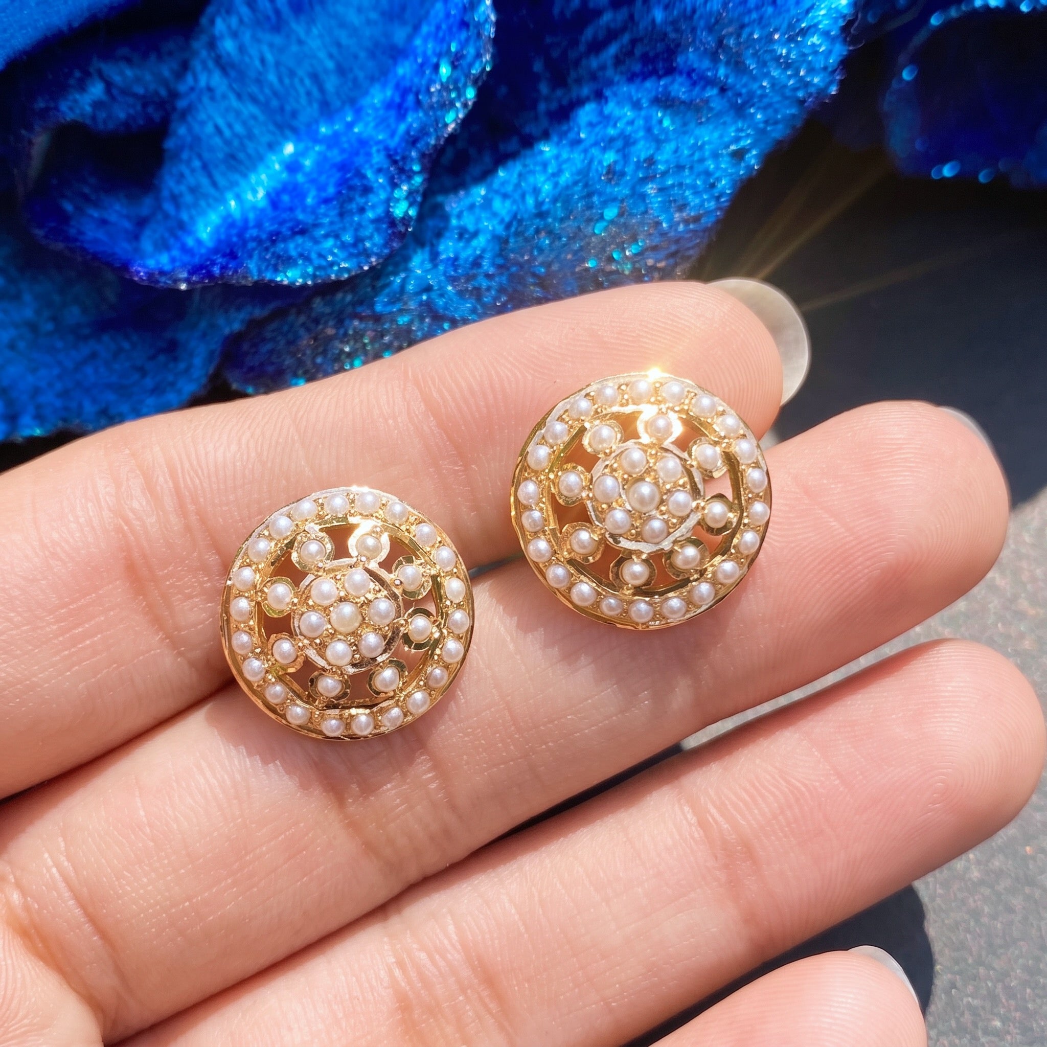 premium jadau studs gold