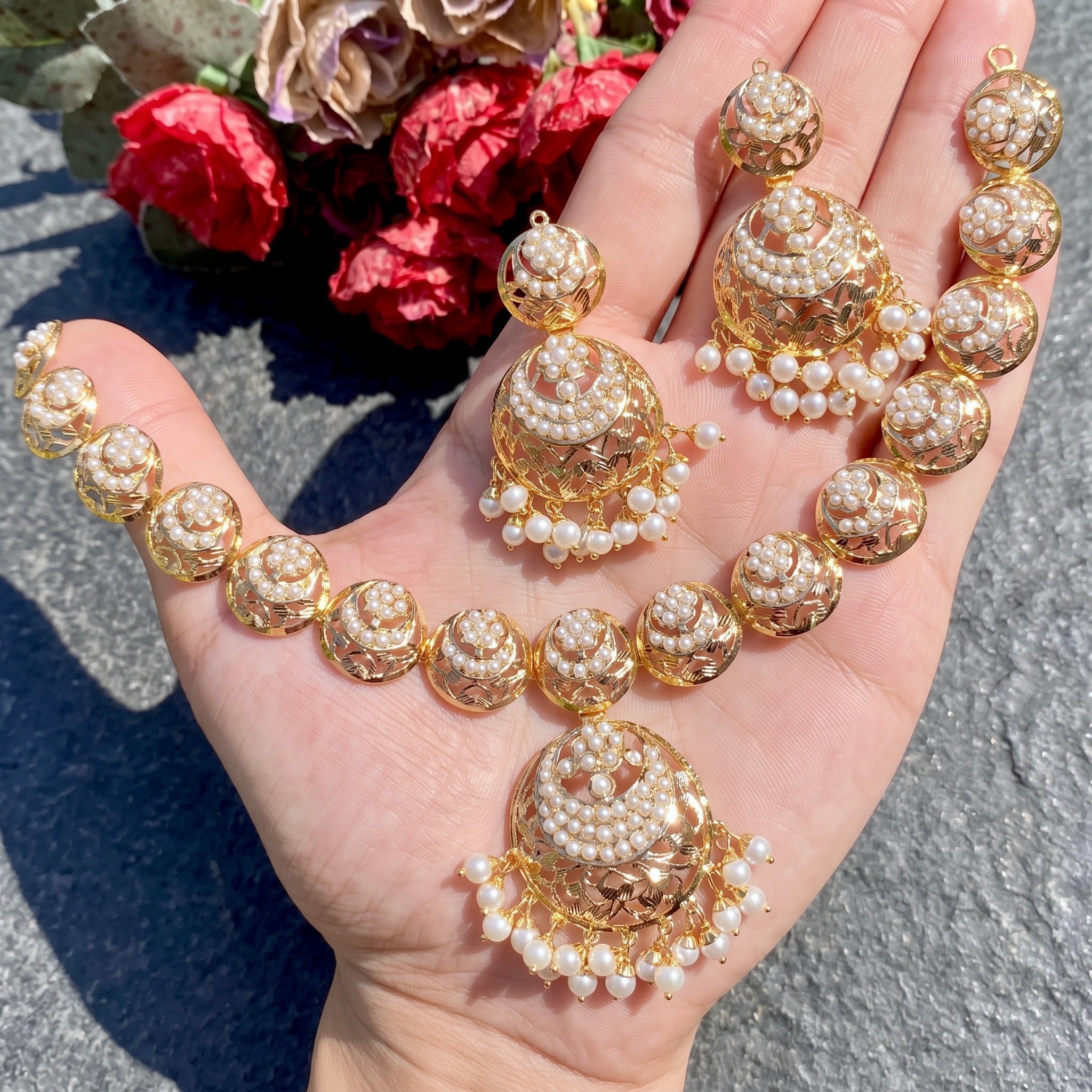 22 carat gold necklace set under 2lacs
