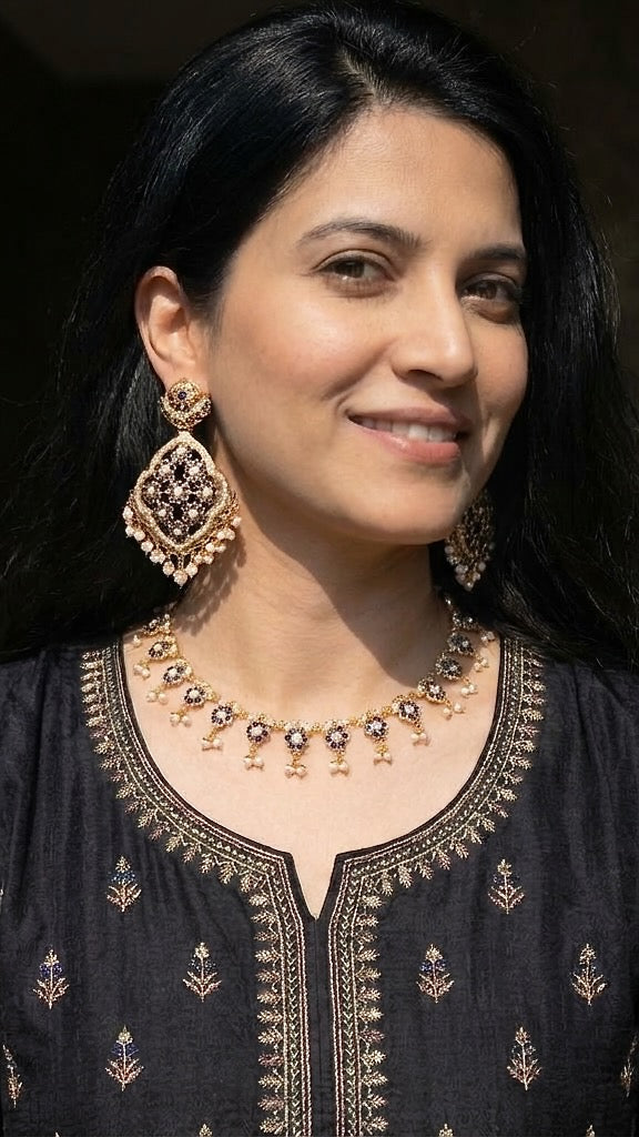 सुंदर नीलम हार | स्टेटमेंट फ्लोरल इयररिंग्स | महिलाओं के लिए NS 337