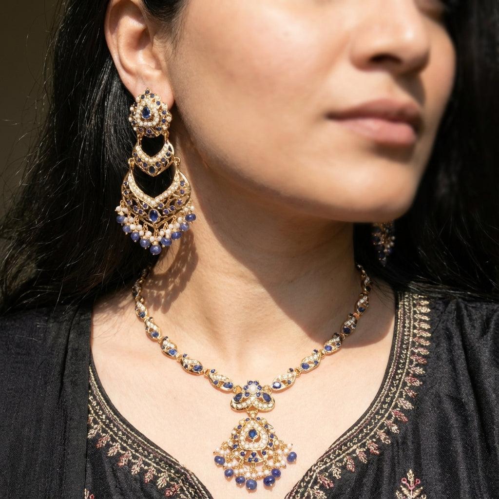 నీలి నీలమణి & ముత్యాలతో జడౌ సెట్ | నేవీ బ్లూ & పెర్ల్ కాంబినేషన్ NS 329