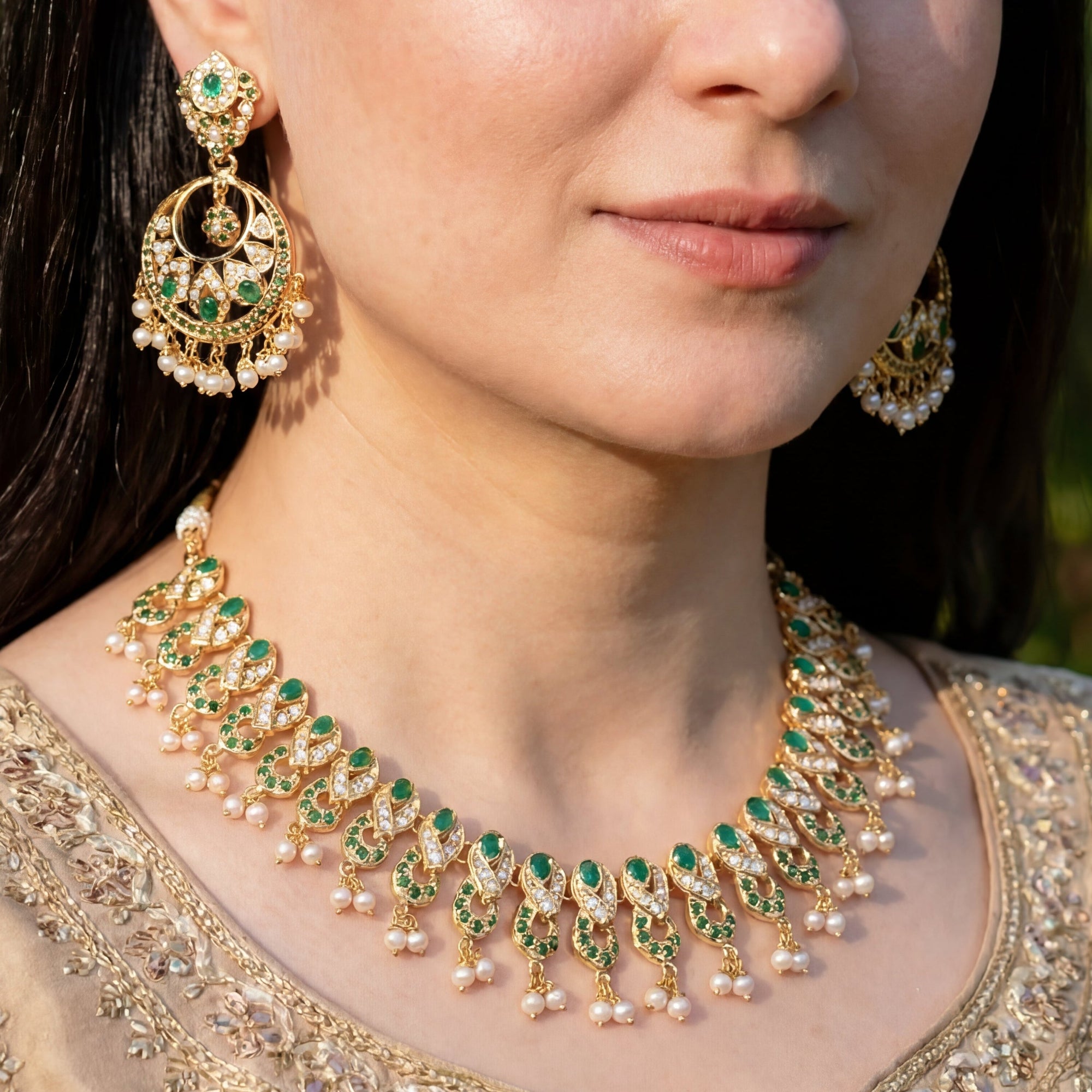 सिल्वर ज्वेलरी सेट | पन्ना हार सेट | गोल्ड प्लेटेड स्टर्लिंग सिल्वर NS 210