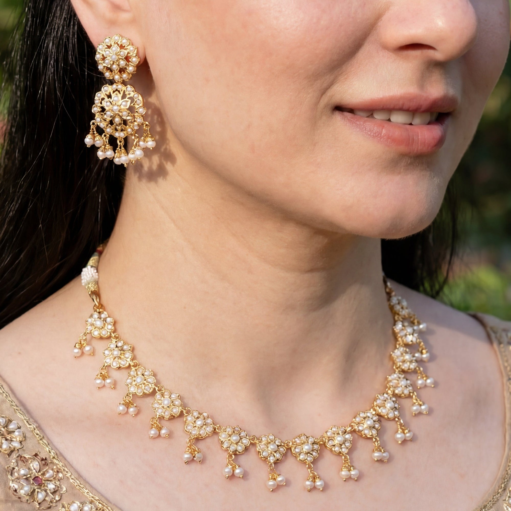 Minimalist and Sober Pearl Set | Dainty Necklace Set For Women NS 285