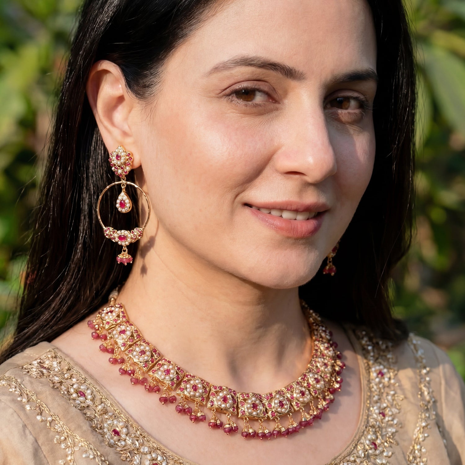 తెలివిగా & అధునాతన నెక్లెస్ సెట్ | బంగారు పూత పూసిన జడౌ జ్యువెలరీ NS 242