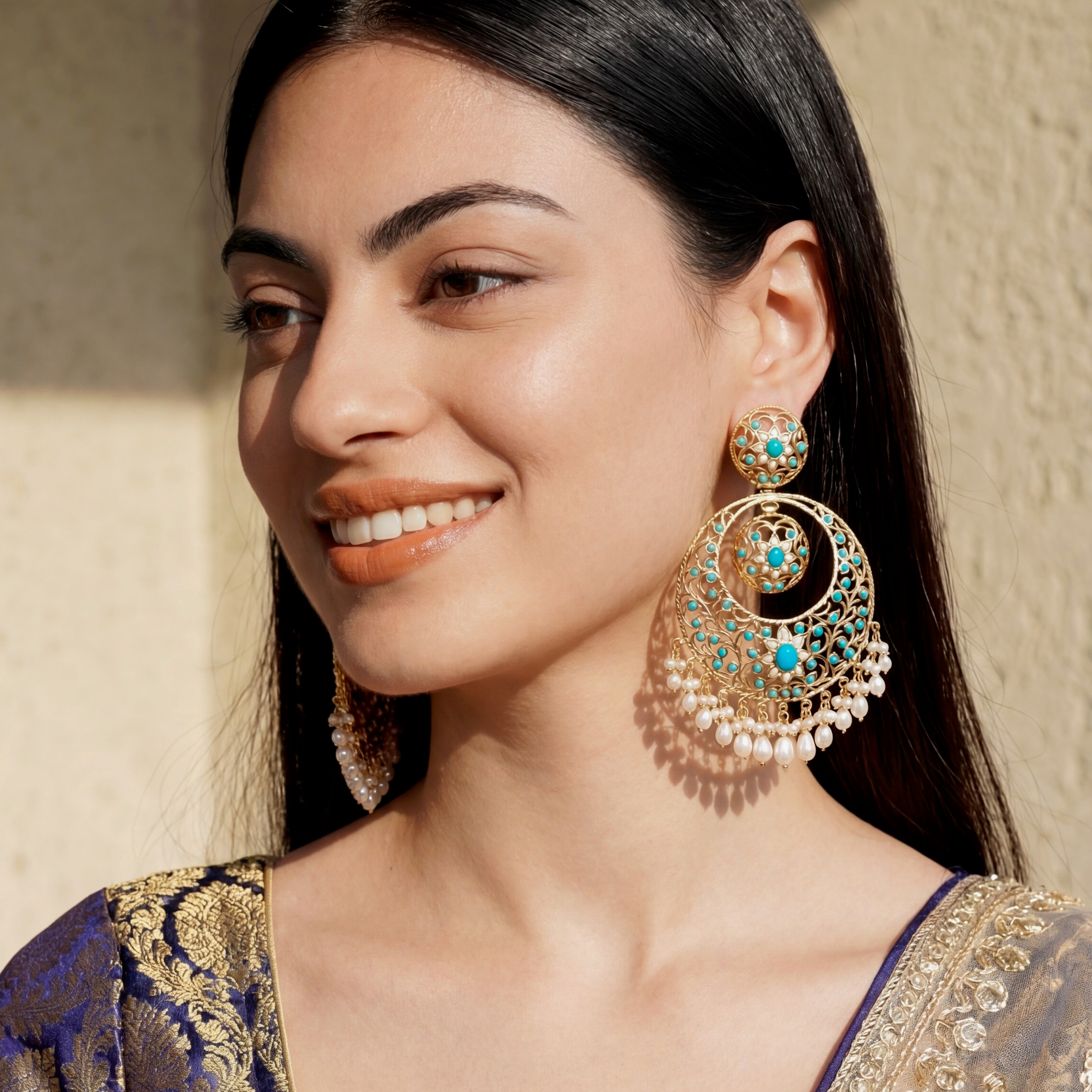 जड़ाऊ चांदबाली इयररिंग्स | मोती और फिरोजा | गोल्ड प्लेटेड सिल्वर ER 058