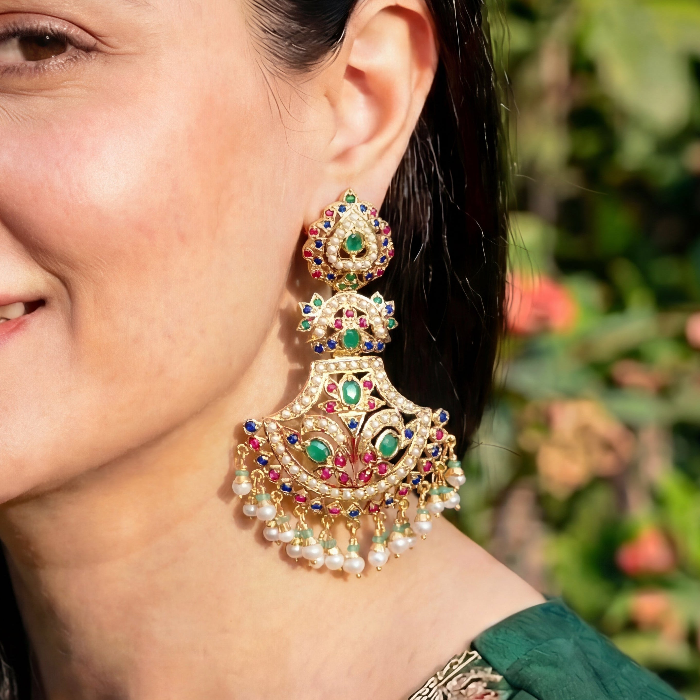 రంగురంగుల జడౌ డాంగ్లర్స్ | స్టెర్లింగ్ సిల్వర్ బేస్ ER 684పై బంగారం పూత పూయబడింది