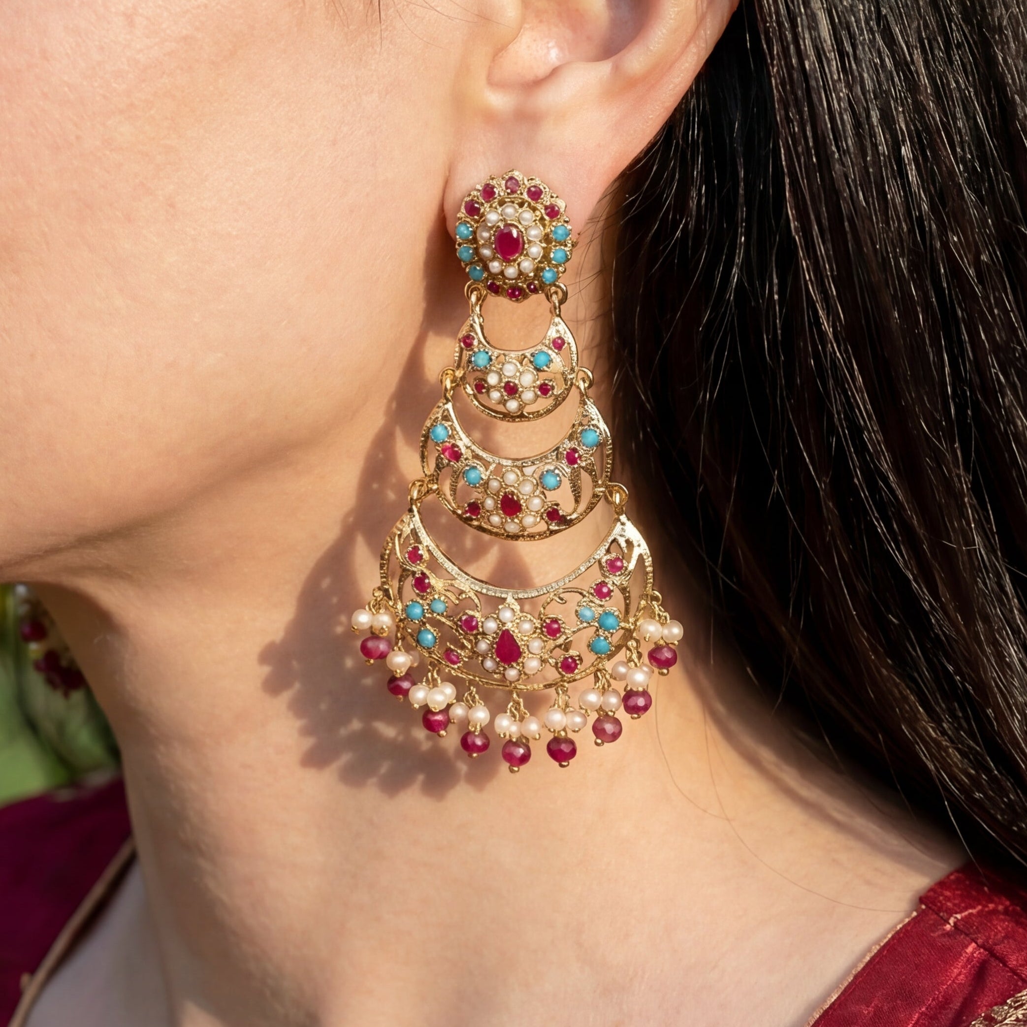 एथनिक गोल्ड प्लेटेड डैंगलर्स | रूबी पर्ल और फिरोजा | जडाऊ इयररिंग्स ER 544