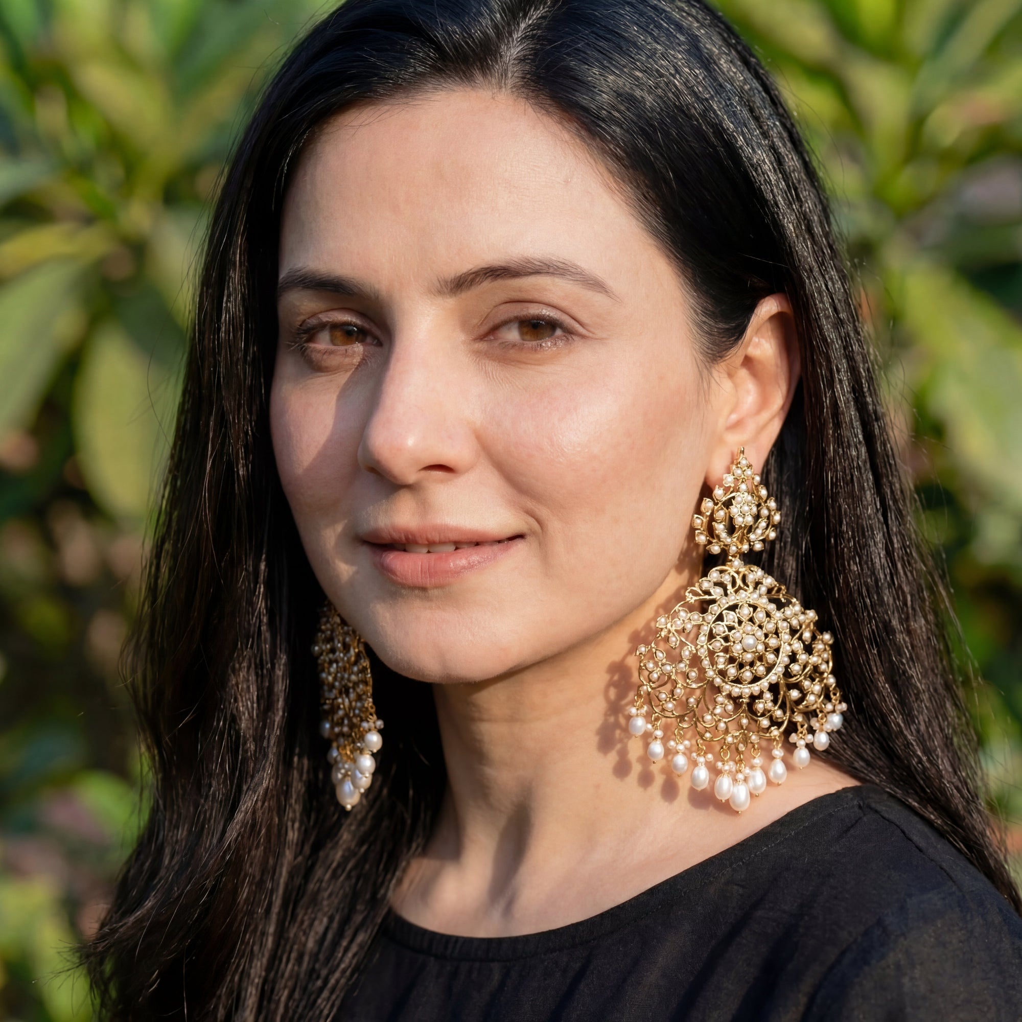 వెండిలో జాతి ప్రకటన జదౌ చెవిపోగులు | బంగారు పూత పూసిన ER 222