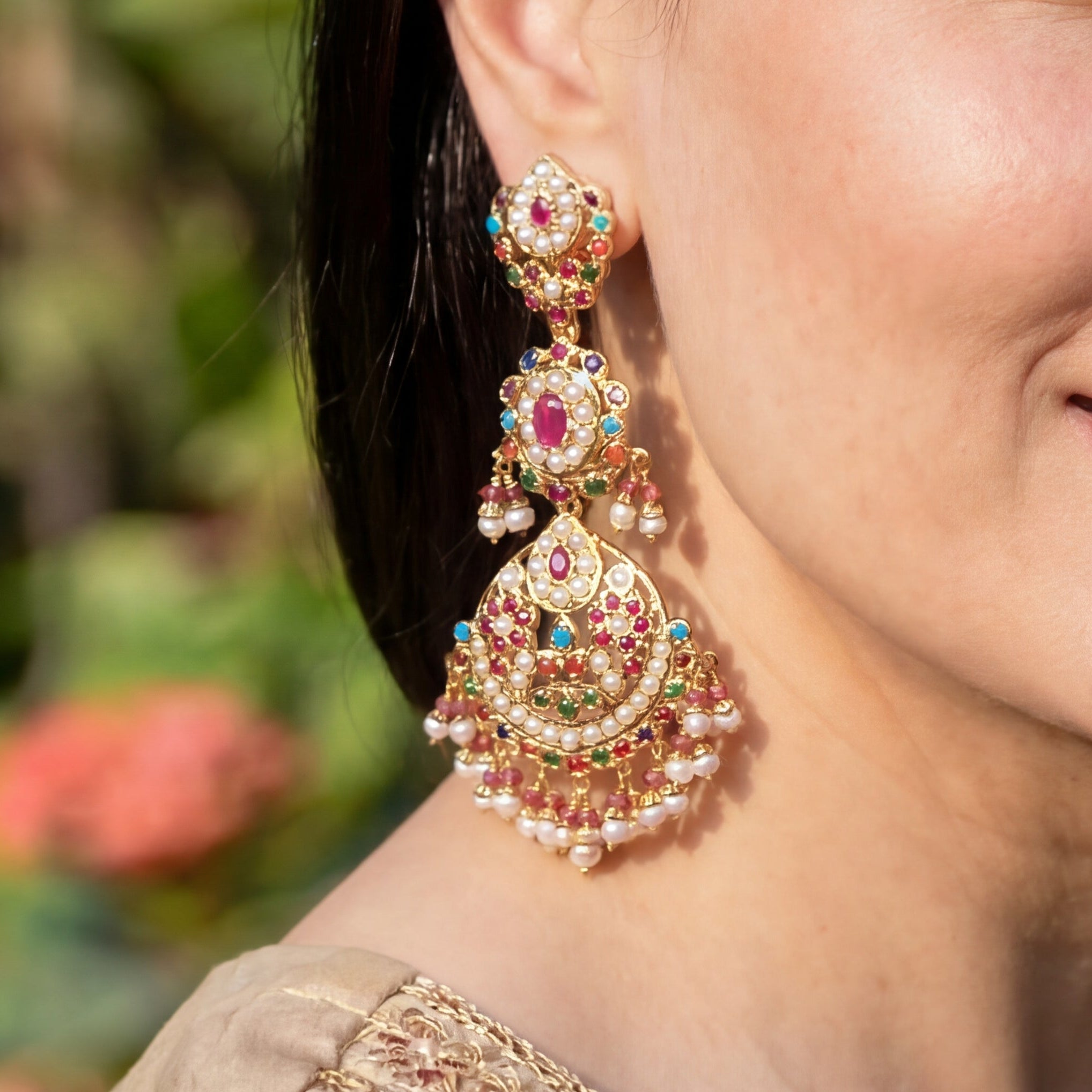 అద్భుతమైన నవరత్న డాంగ్లర్స్| బంగారు పూత పూసిన వెండి చెవిపోగులు | ER 587