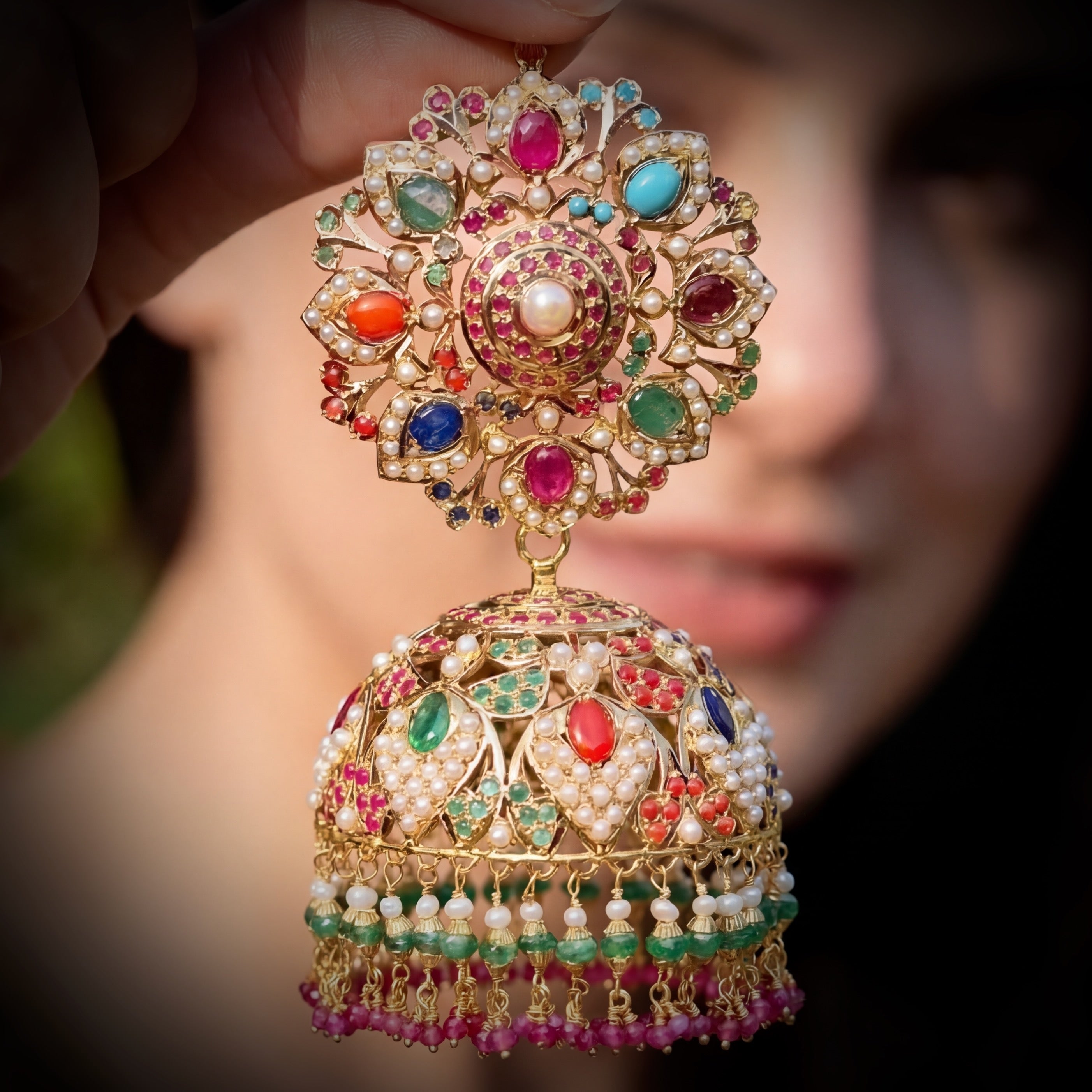 नवरत्न आभूषण | स्टेटमेंट इंडियन गोल्ड झुमके | 22k गोल्ड जड़ाऊ GER 108