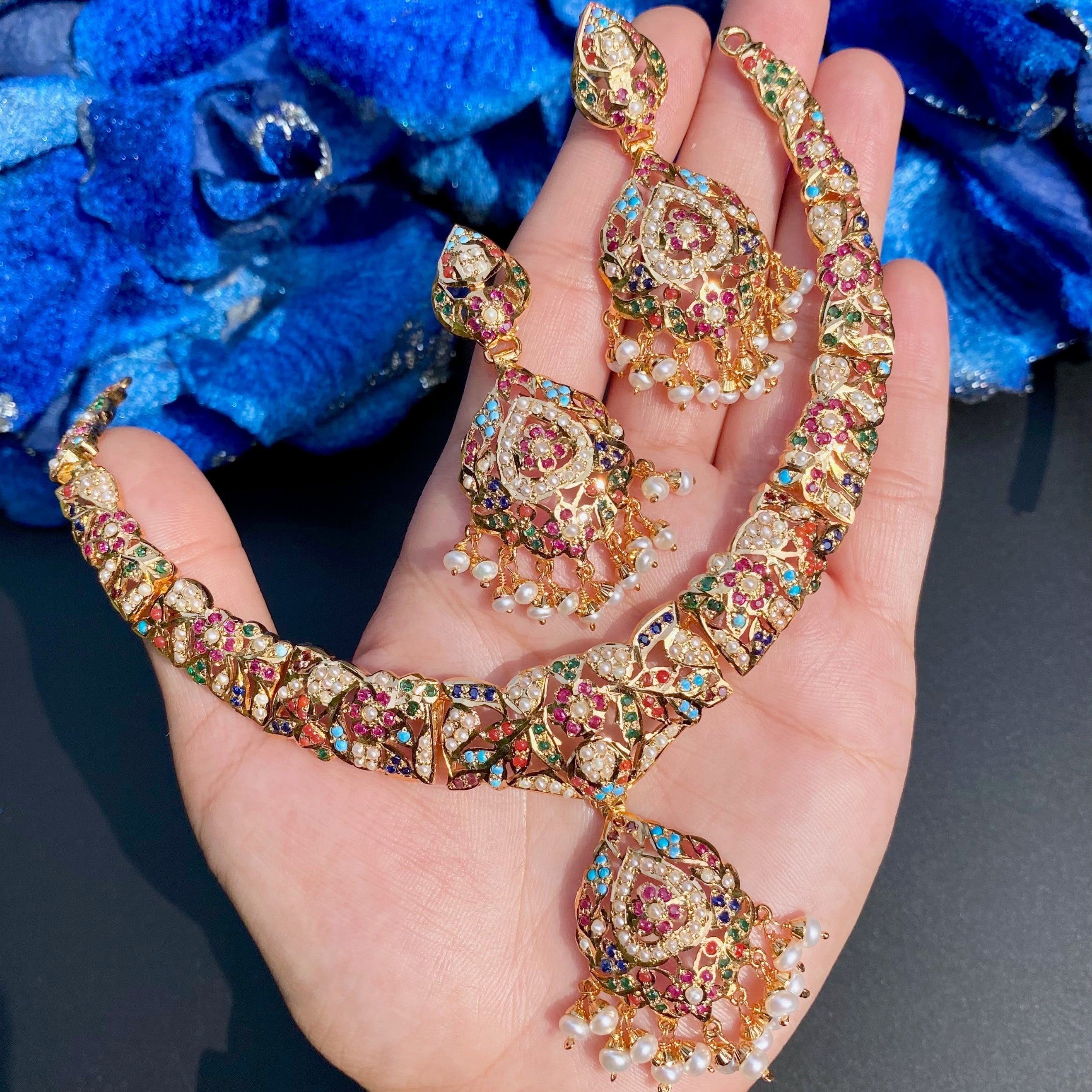 intricate navratna necklace set