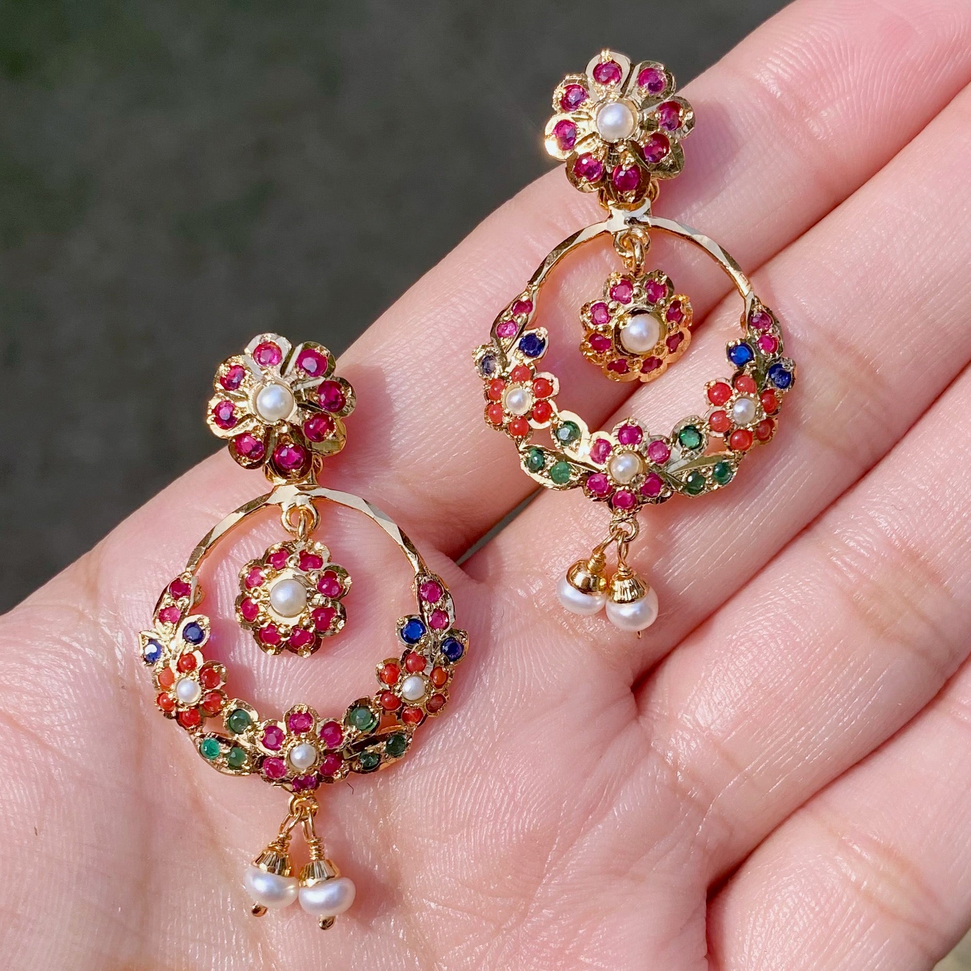 delicate navratna necklace set