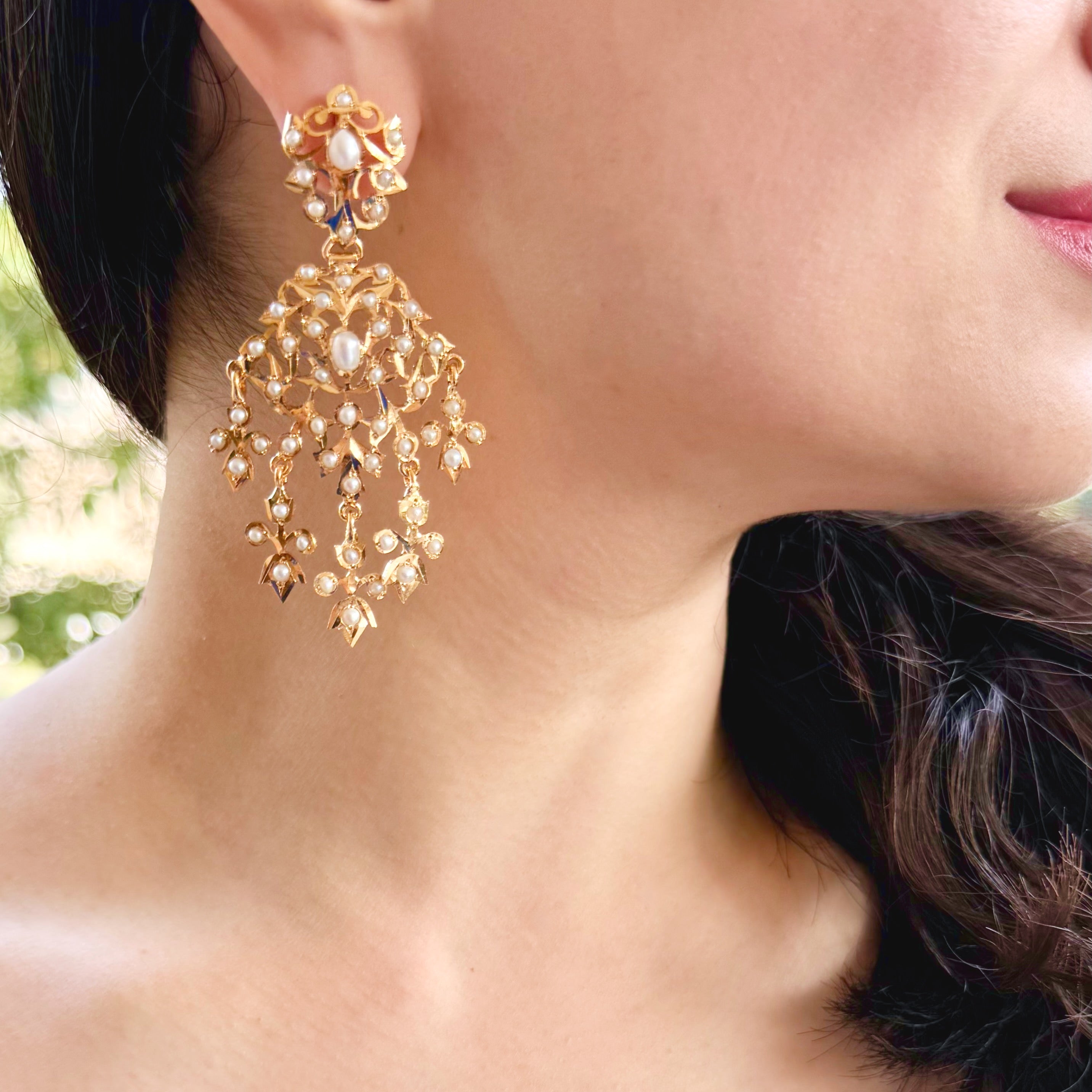 earrings with antique looks