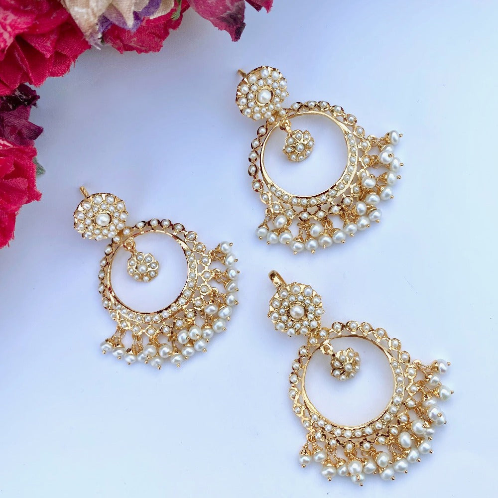 pearl earrings