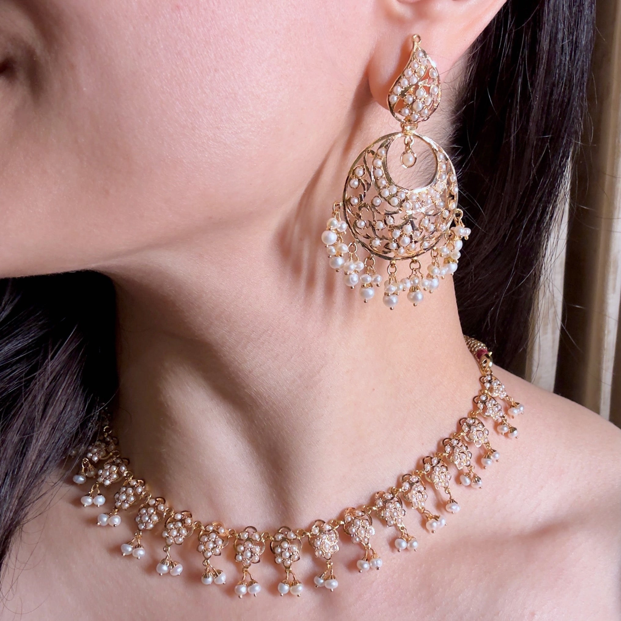 pearl set on gold