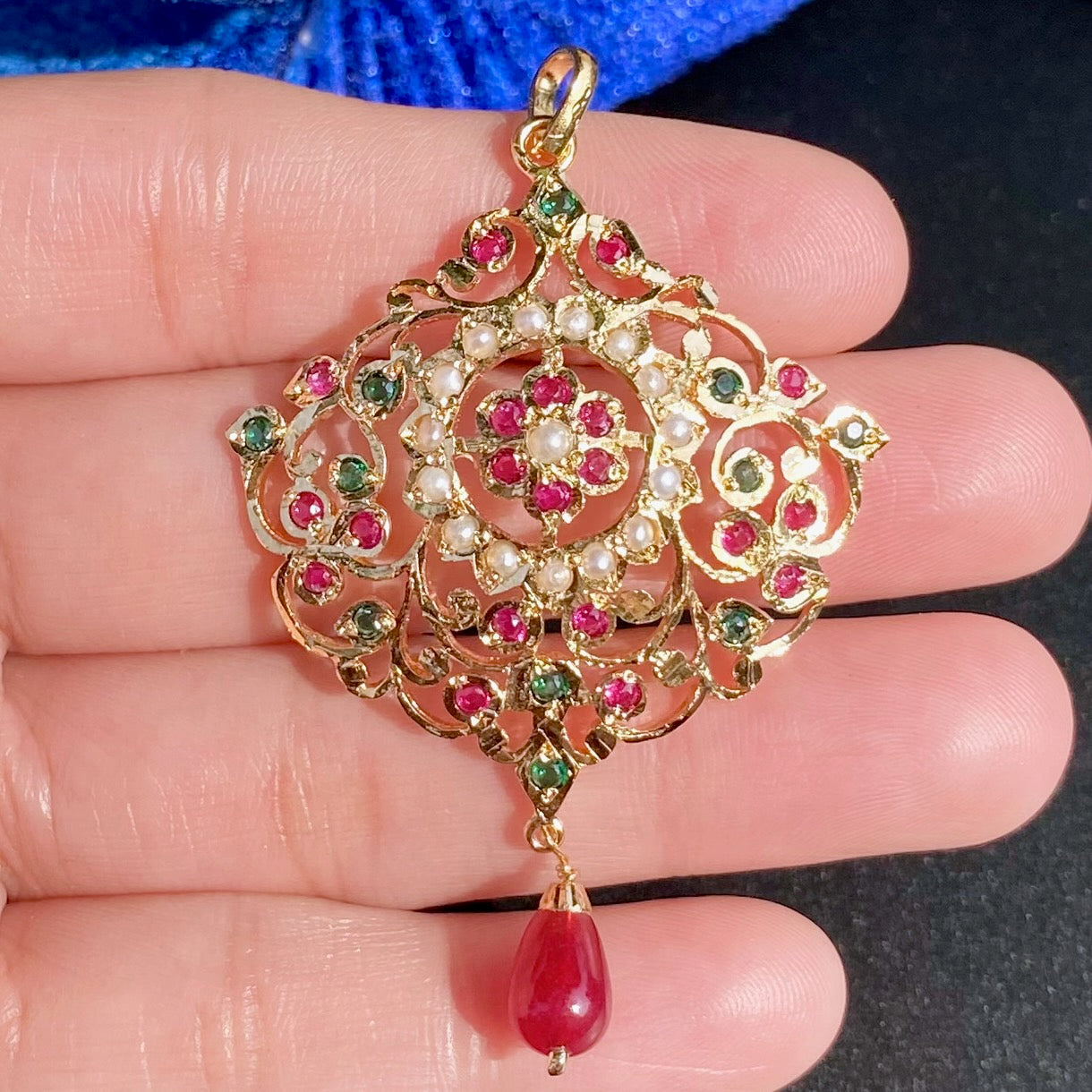 Exquisite Jadau Pendant Set | Gold Plated Artificial Jewlery Set BPS 013