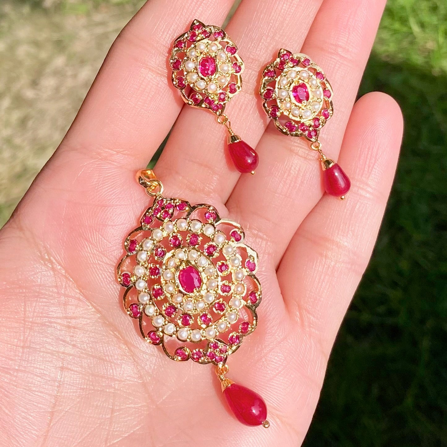 Gold Plated Jadau Locket Set | Premium Artificial Jewelry on Mixed Metal BPS 008