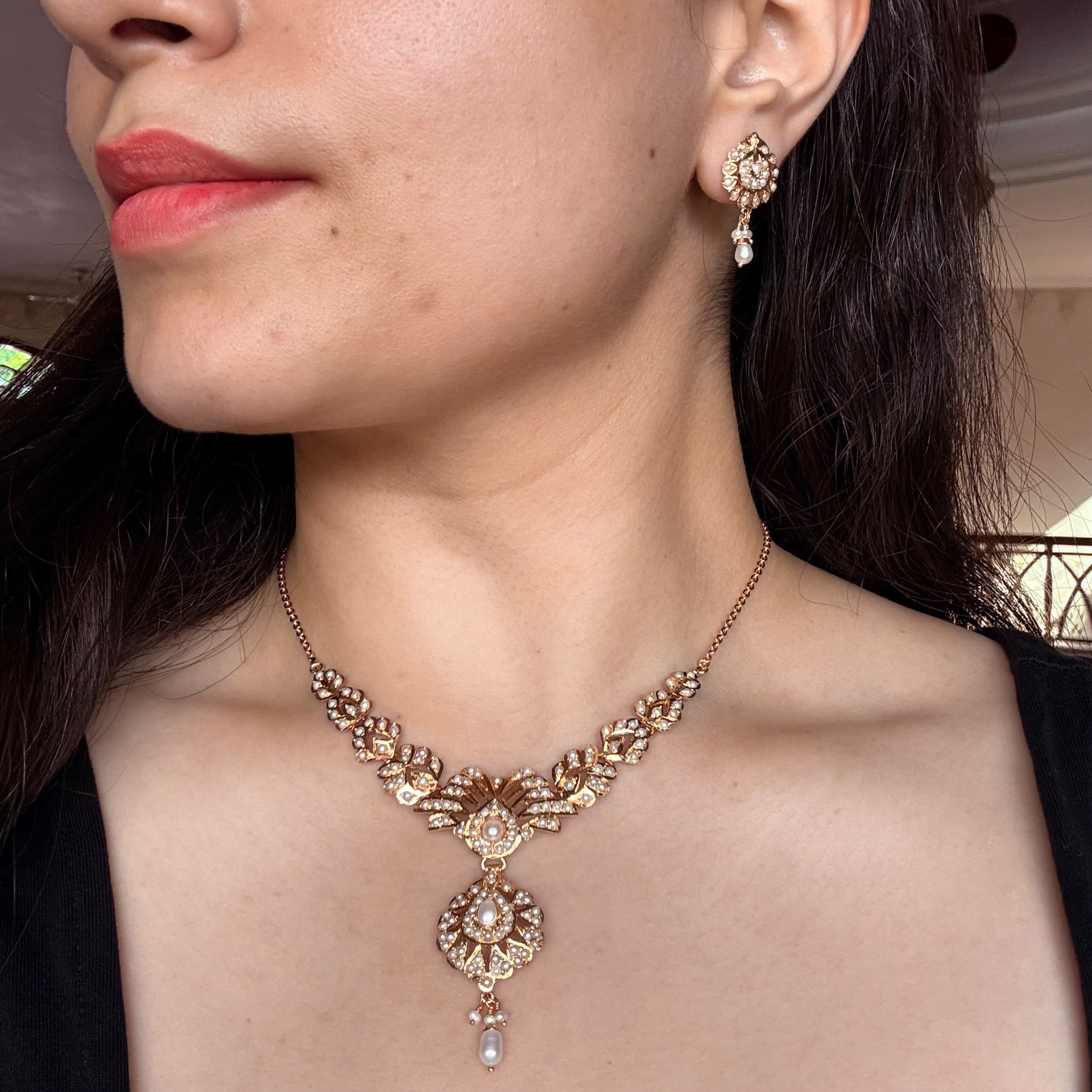 Pearl Fan Motif Jadau Chain Necklace Set | Gold Plated Silver NS 468
