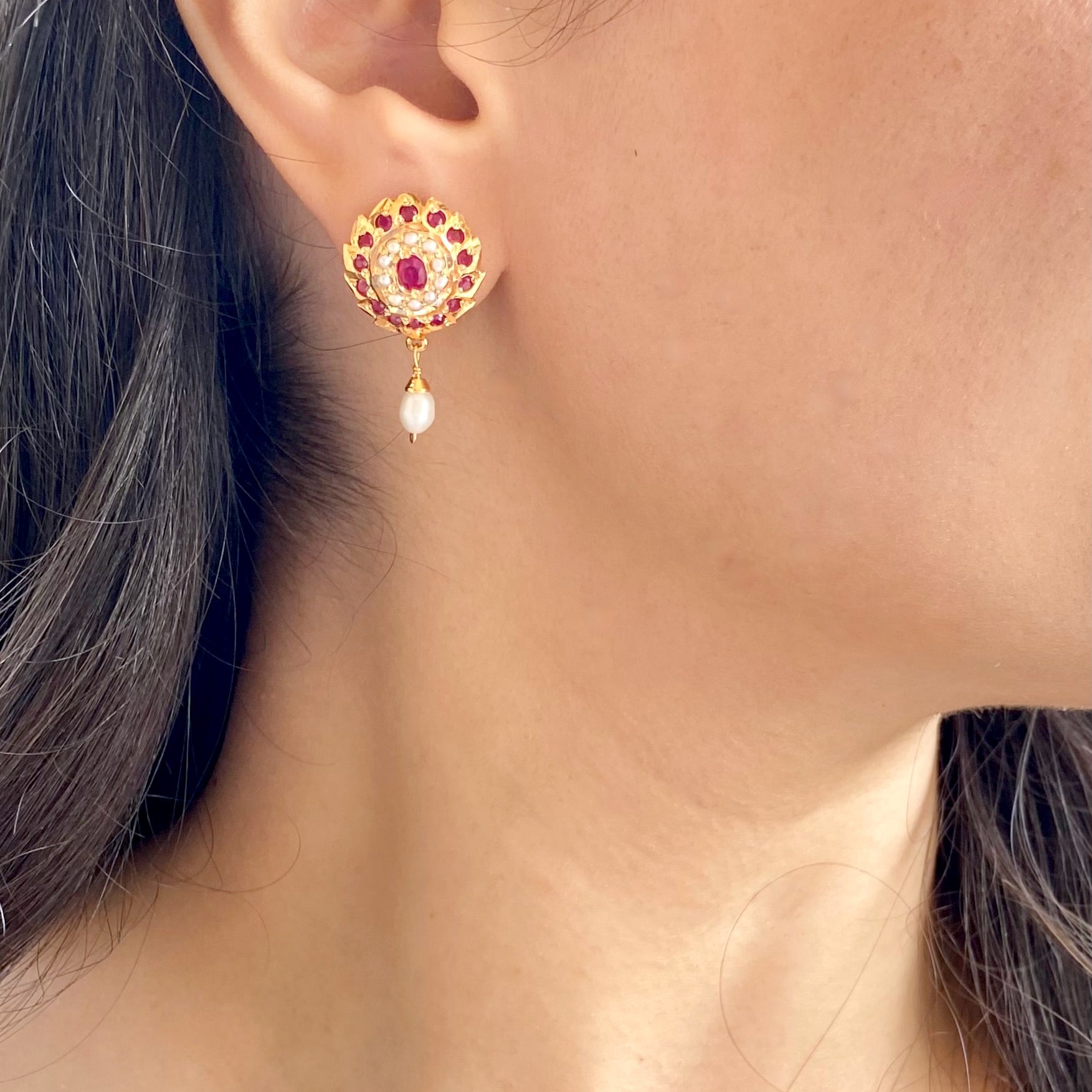 small oval jadau tops