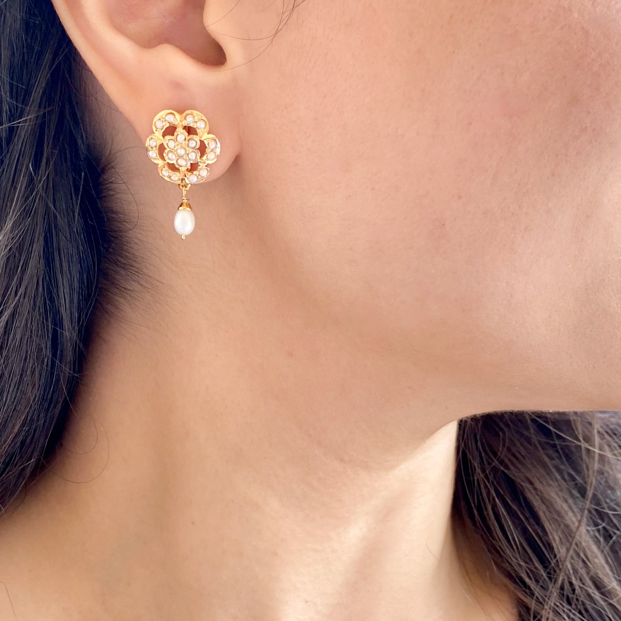 small real pearl studs