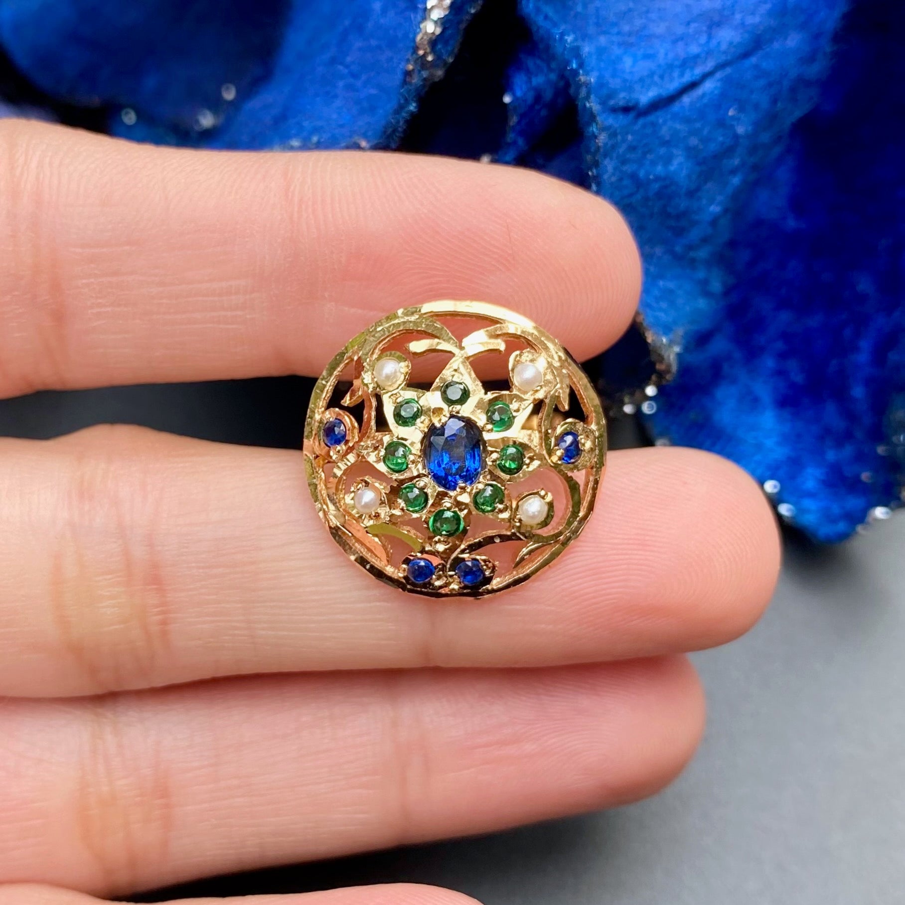 dainty jadau ring on silver with gold plating