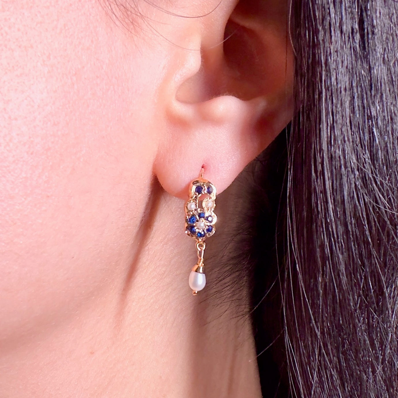 ultra light jadau earrings