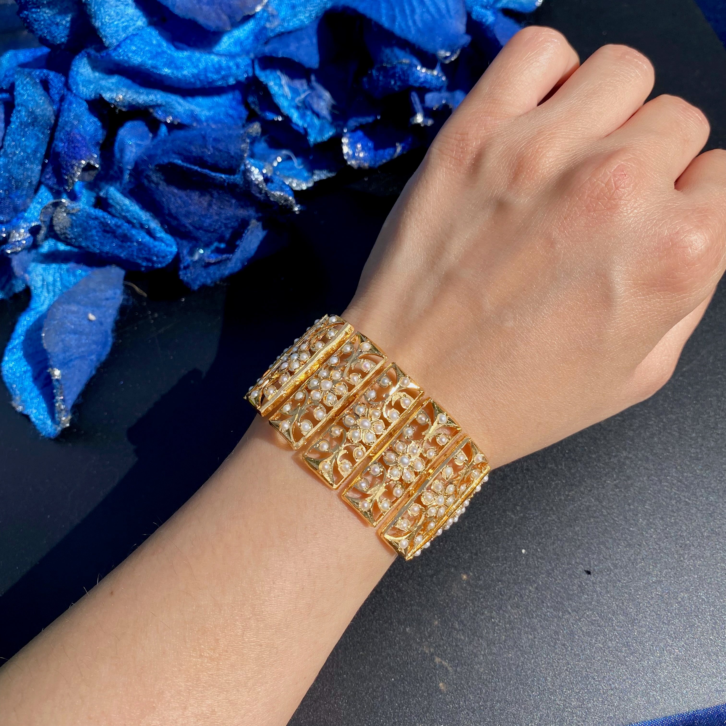 Pearl Jadau Openwork Cuff Bracelet | Gold Plated on 925 Silver BG 180