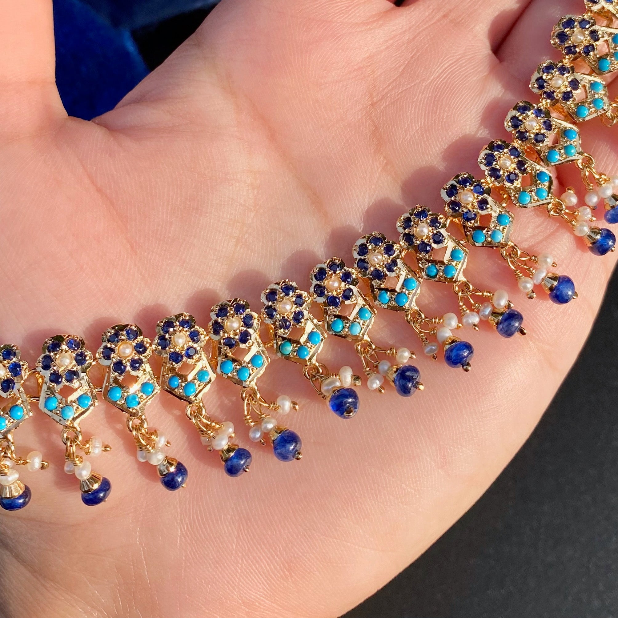 latest jadau necklace set design