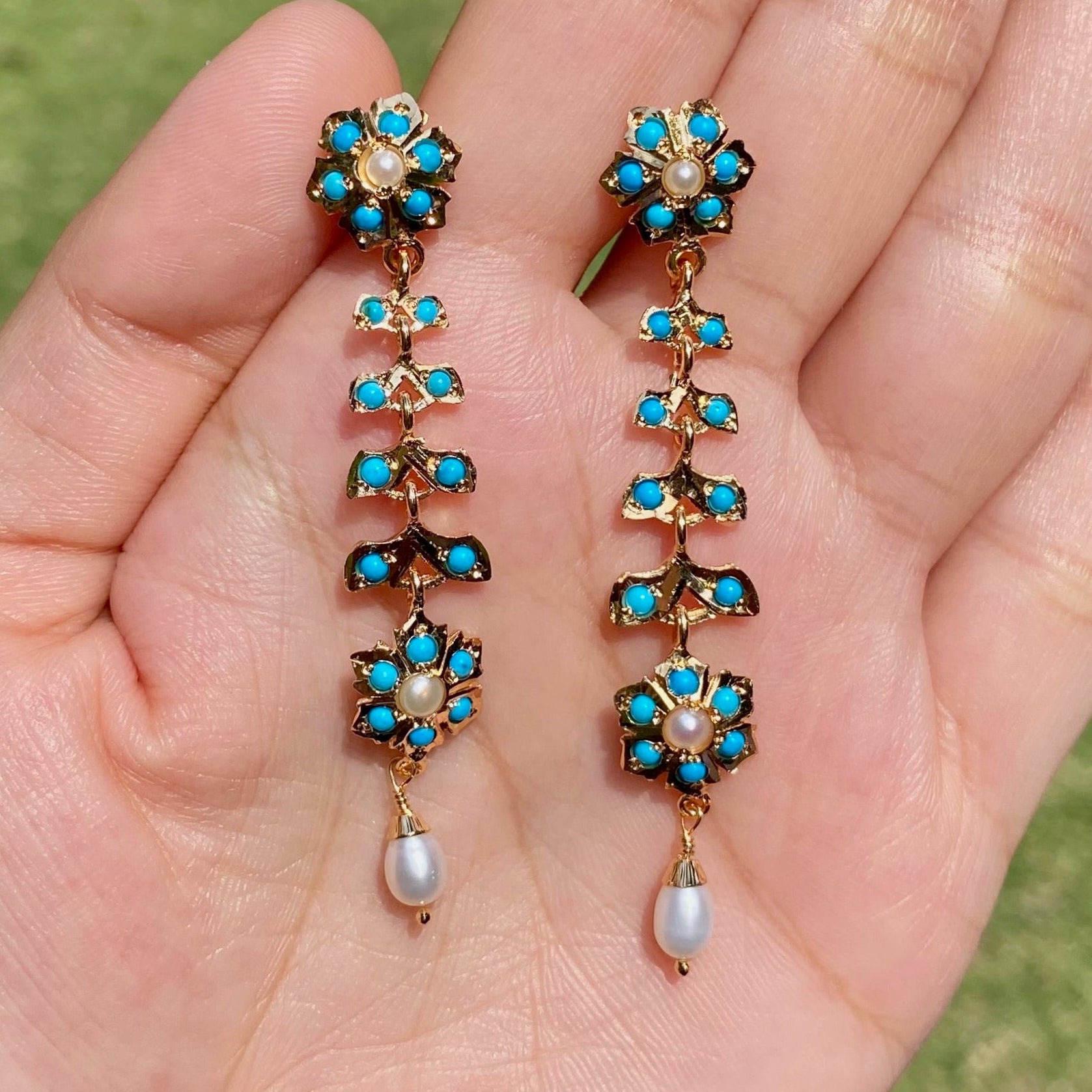 Feroza Pearl Floral Dainty Earrings | Gold Plated on Silver ER 721