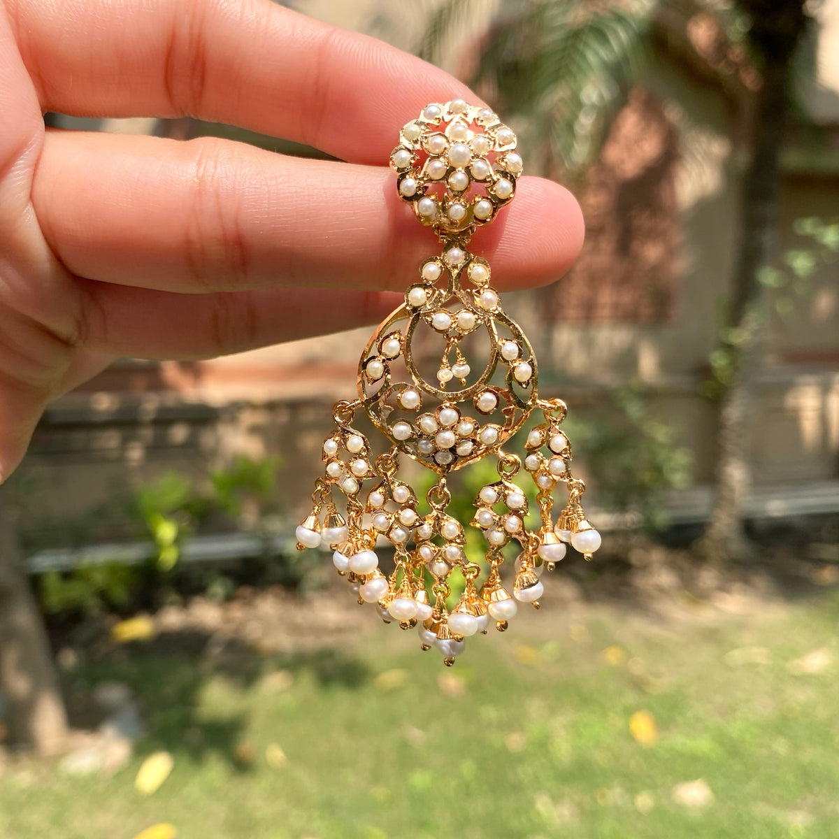 Pearl Jadau Dangler Earrings in Gold-Plated Silver ER 792