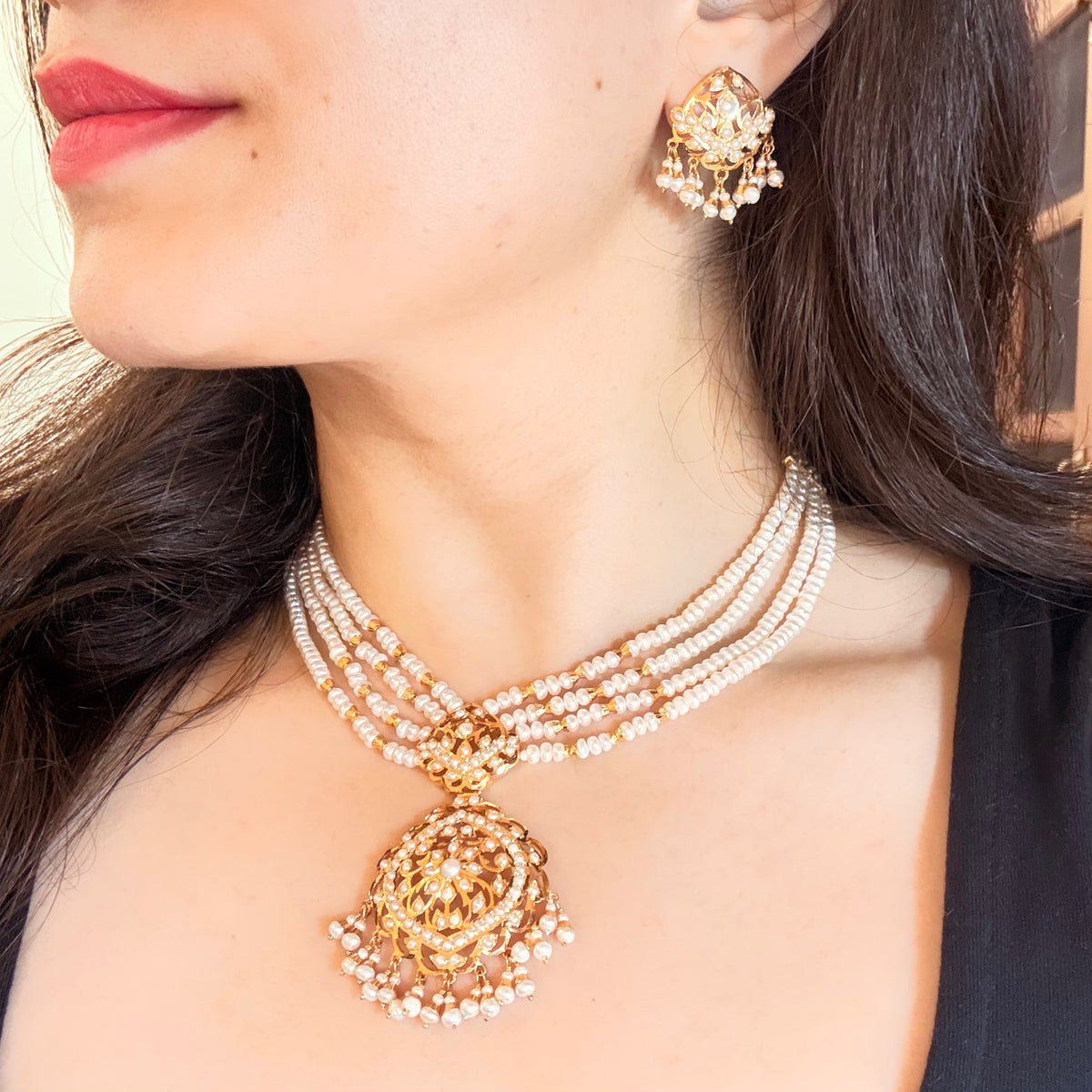 Freshwater Pearl Floral Choker Set in Gold-Plated 925 Silver NS 490