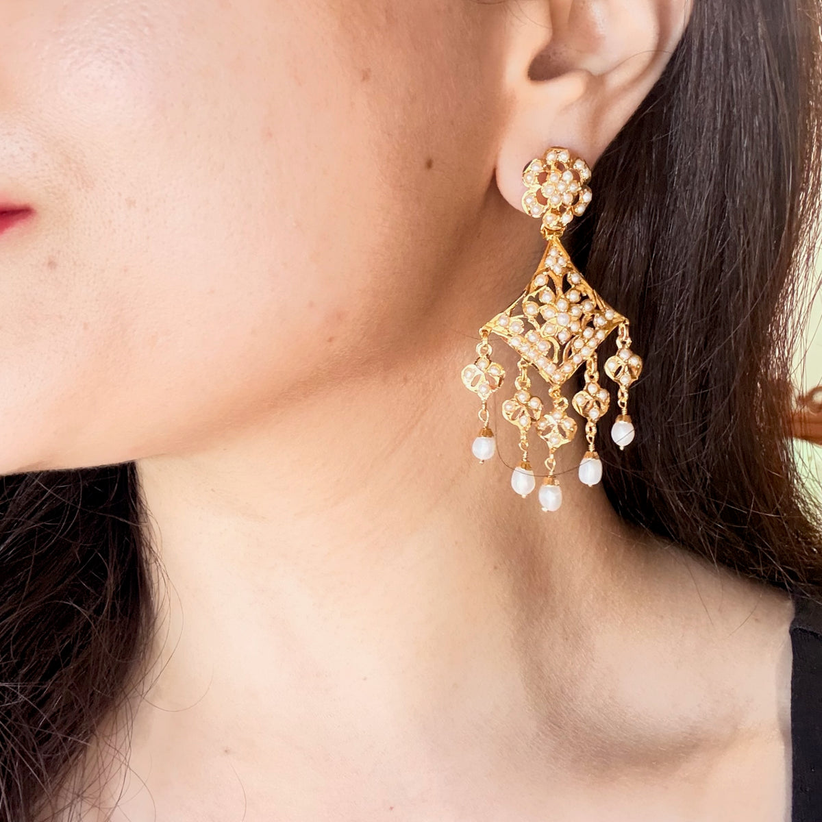 Pearl Floral Chandelier Earrings in Gold-Plated Silver ER 790