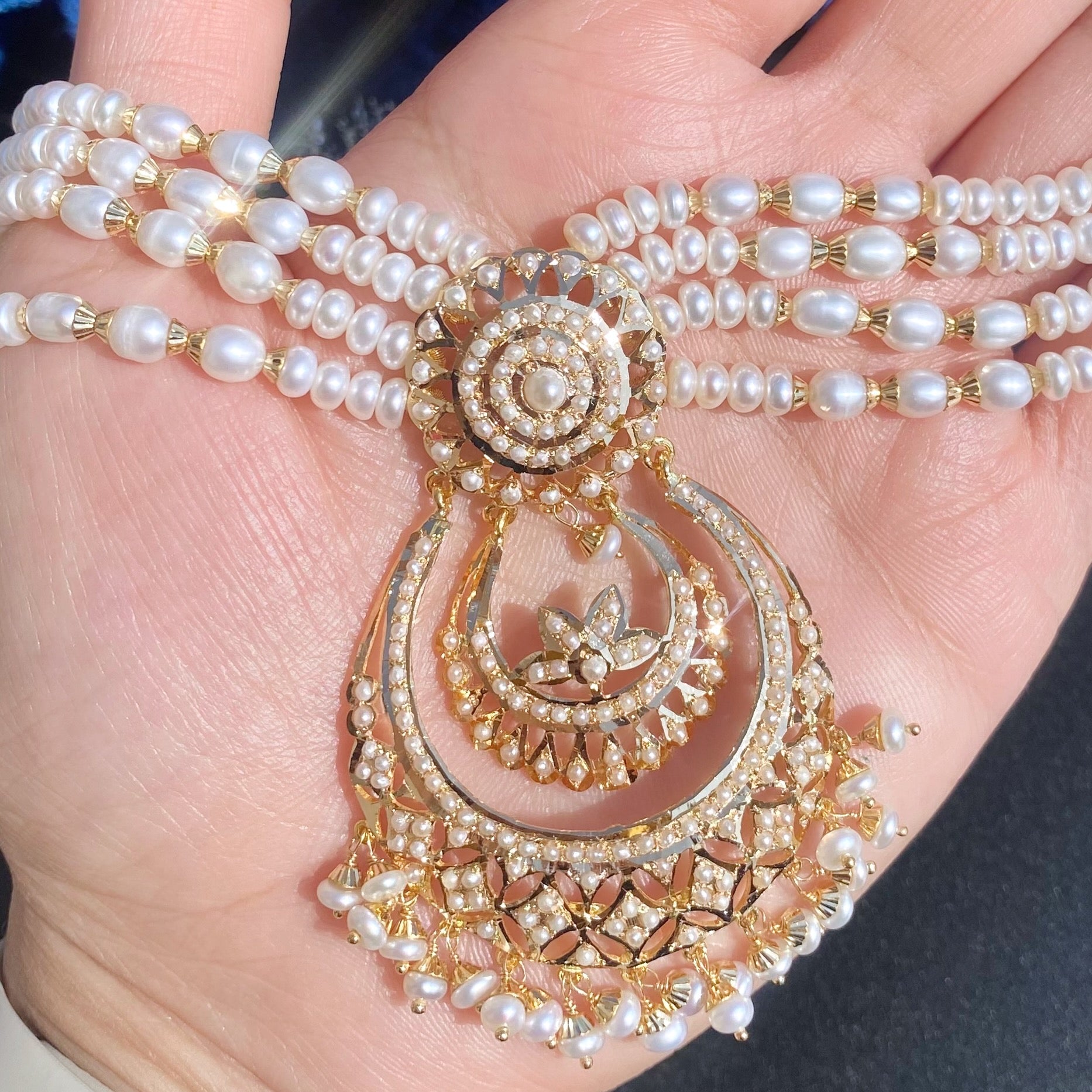 womens pearl choker gold