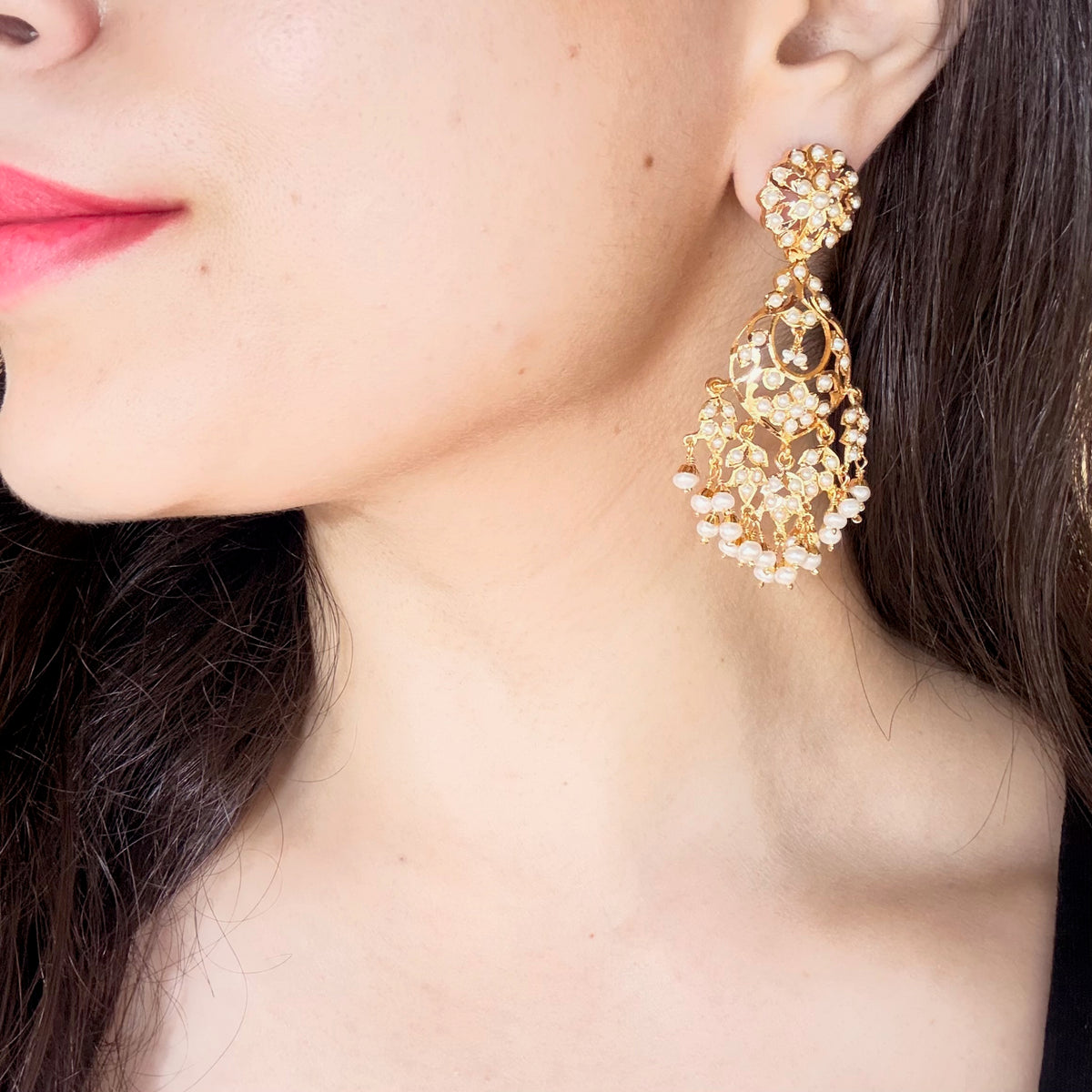 Pearl Jadau Dangler Earrings in Gold-Plated Silver ER 792