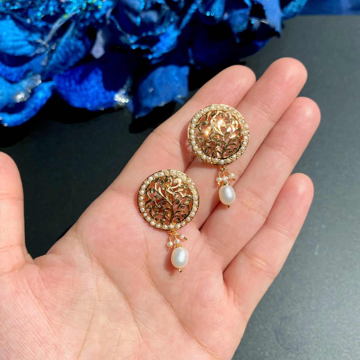 Pearl Drop Studs in Gold-Plated Silver ER 800