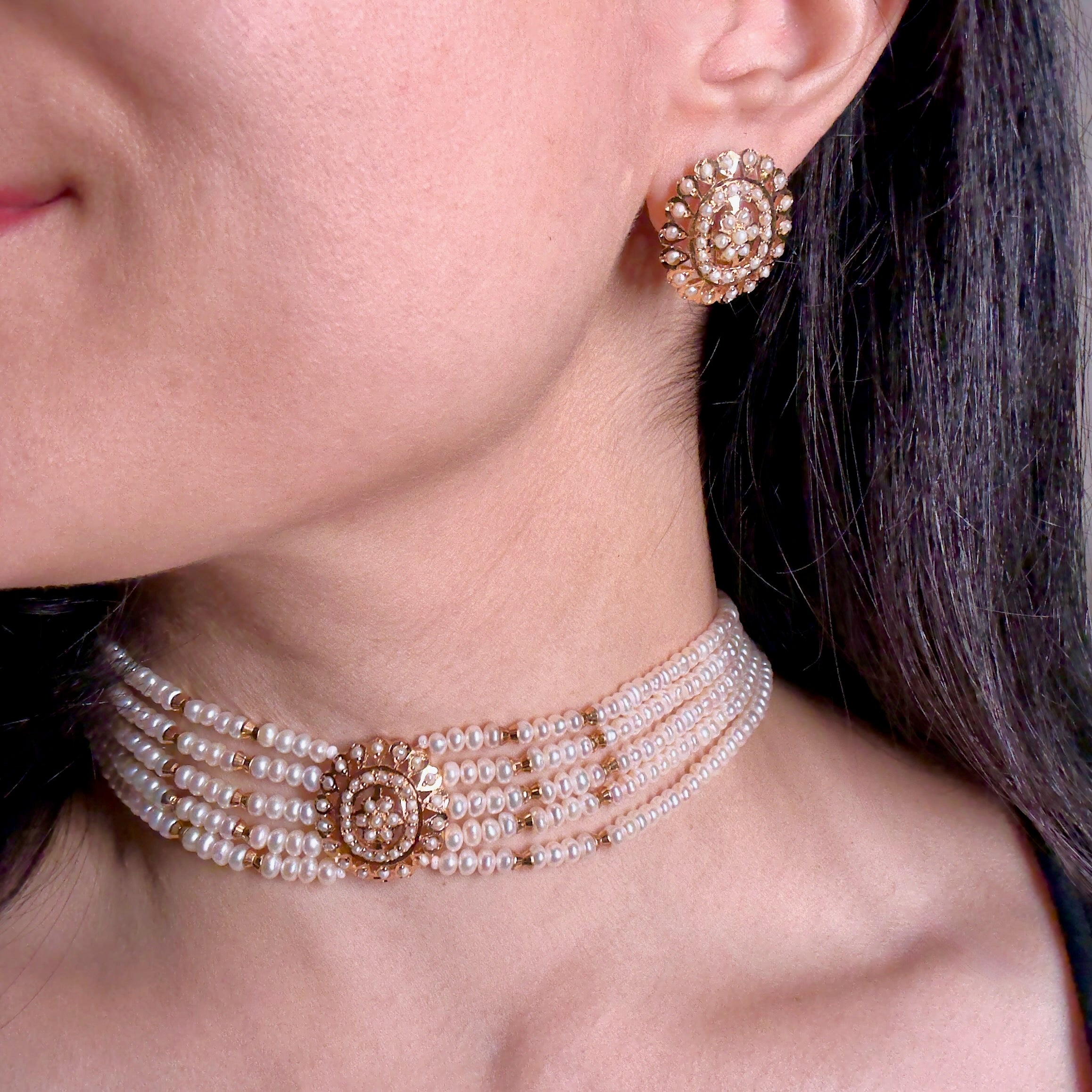 గోల్డ్ ప్లేటెడ్ పెర్ల్ చోకర్ సెట్ | మినిమలిస్ట్ చోకర్ డిజైన్ NS 162
