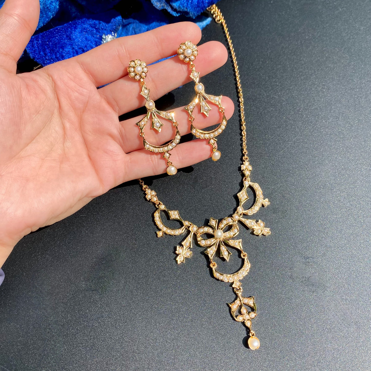 Freshwater Seed Pearl Bow & Crescent Necklace Set in Gold-Plated 925 Silver NS 484