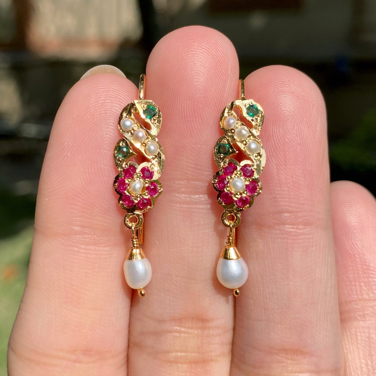 Dainty Sui Earrings | Gold Plated on 925 Silver ER 812