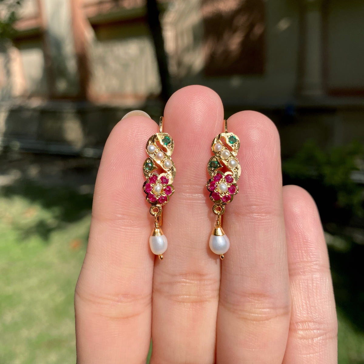 Dainty Sui Earrings | Gold Plated on 925 Silver ER 812