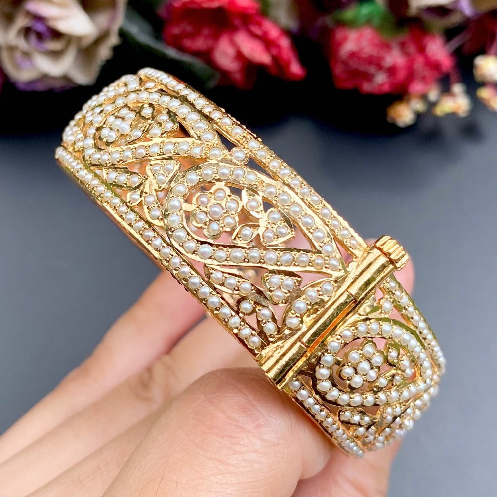 jadau kada set with freshwater pearls on gold plated silver