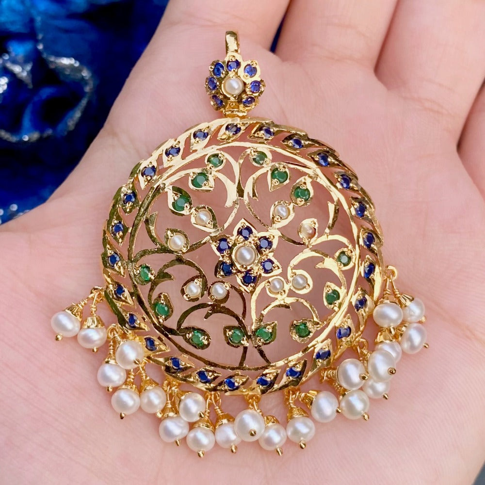 antique look jadau pendant