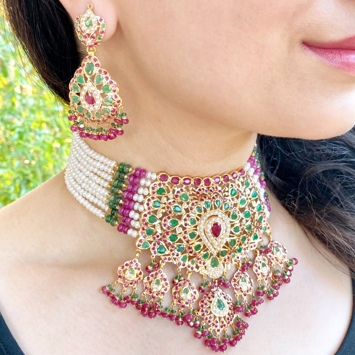 Mughal Jadau Choker Set in 22ct Gold Studded with fine emeralds, rubies and pearls GNS 113