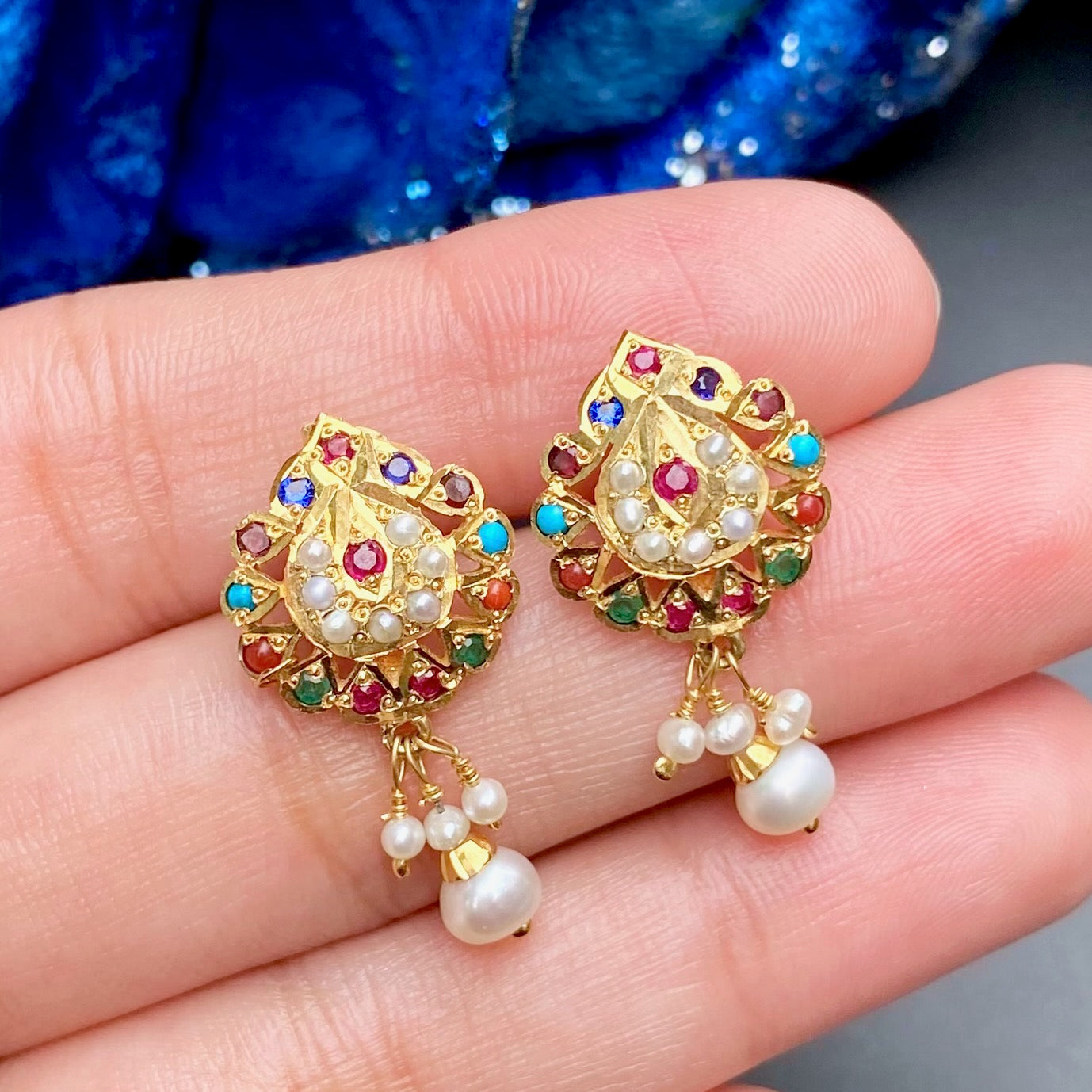 navratna pendant set gold polished