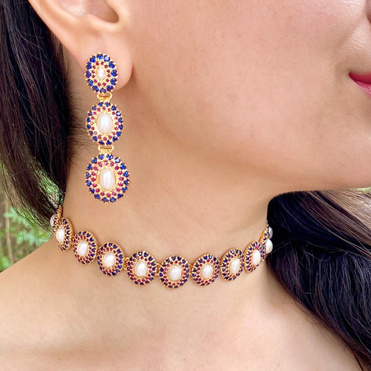tanishq latest gold necklace set design
