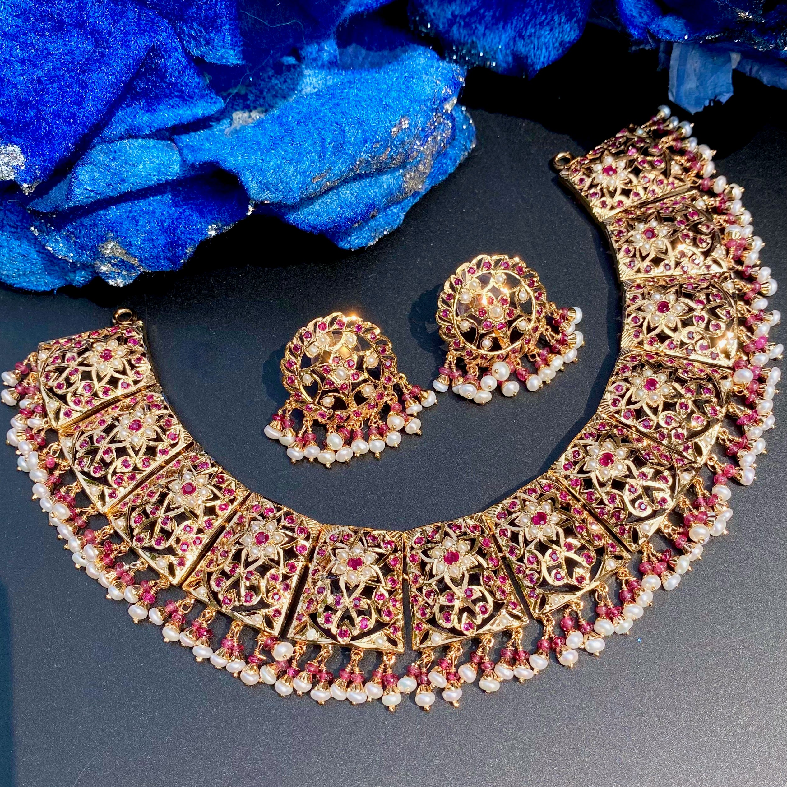 broad jadau guluband necklace set