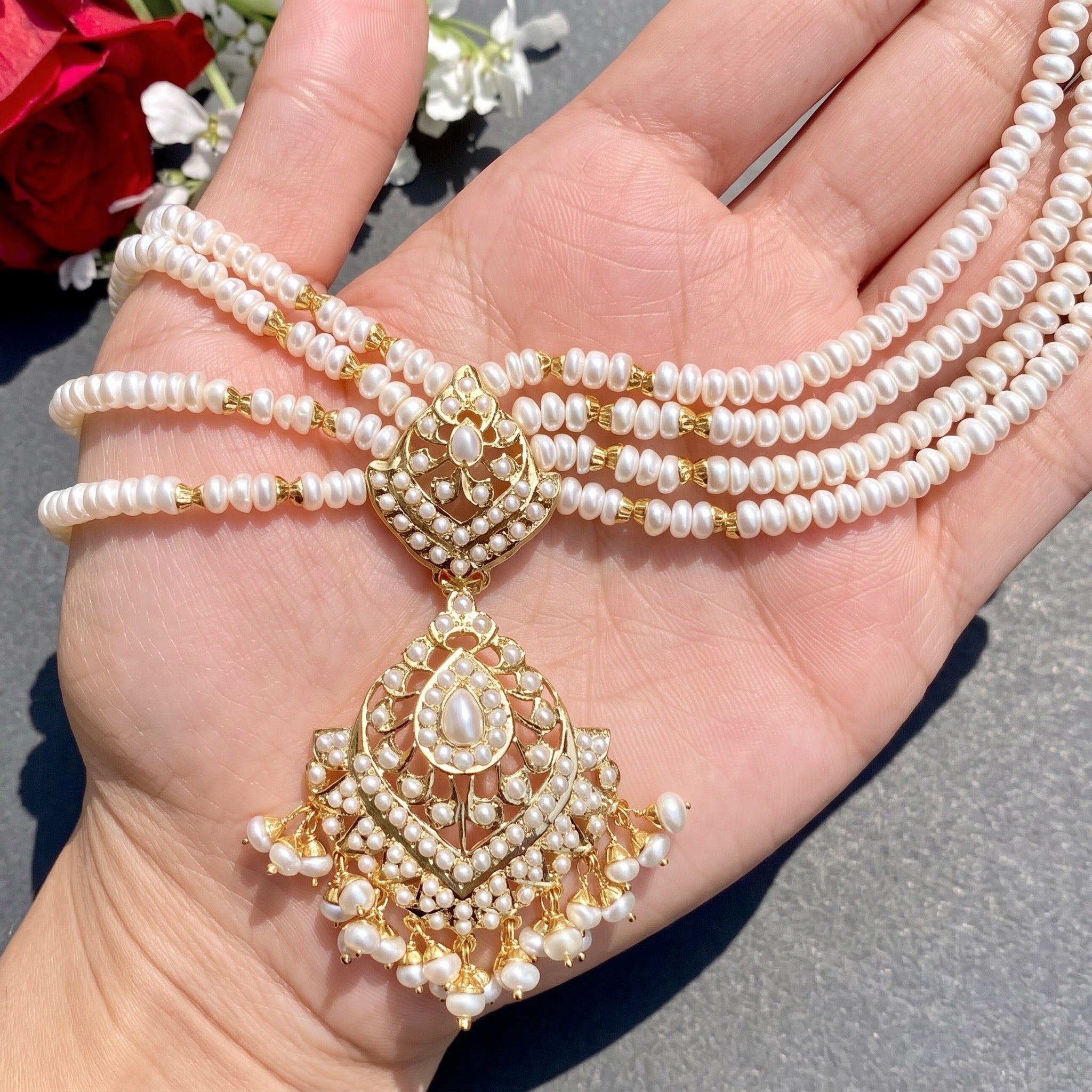 pearl choker