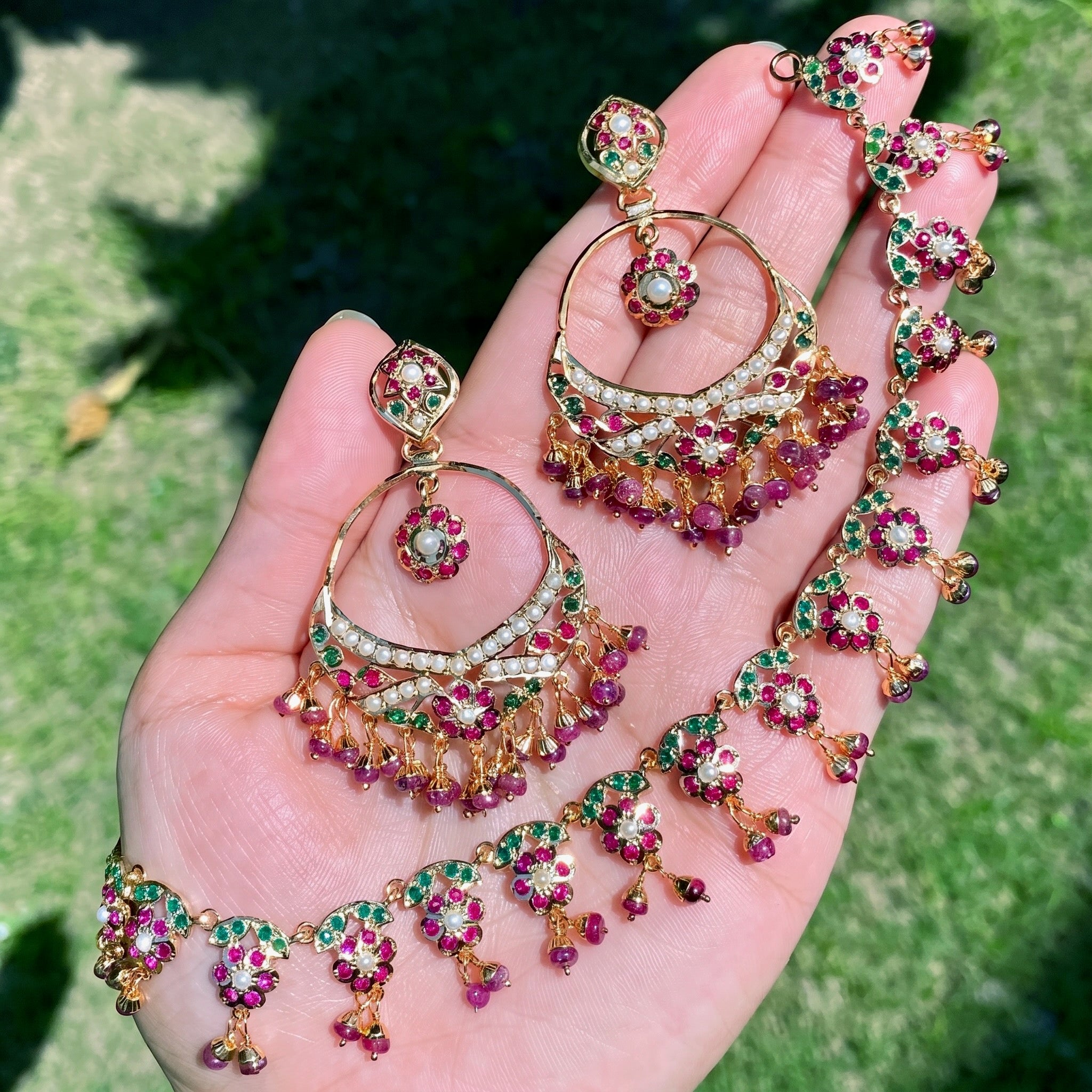 ruby emerald necklace set