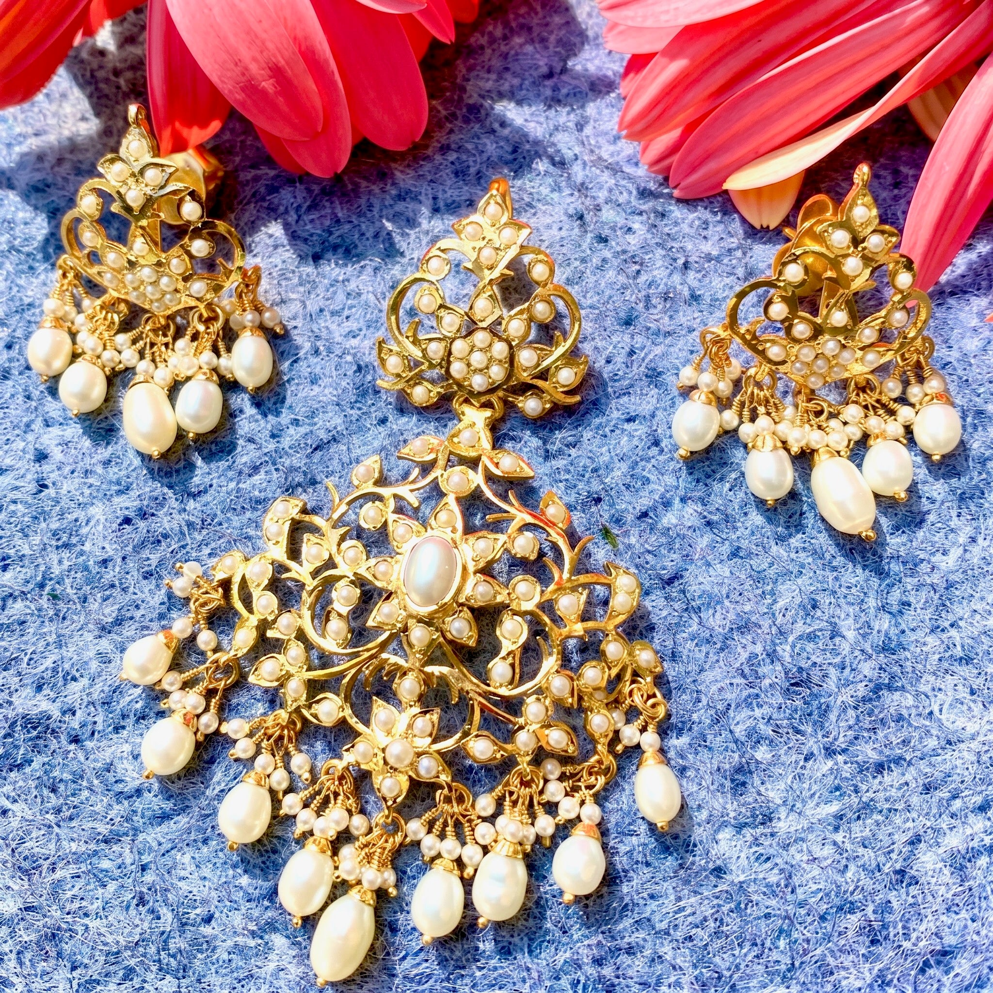 antique jadau pendant set